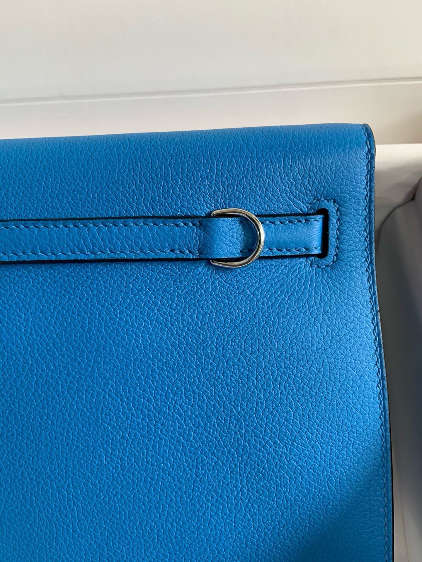 KELLY DANSE 22 EVERCOLOR BLUE IN CALFSKIN SLIVER HARDWARE - Image 7