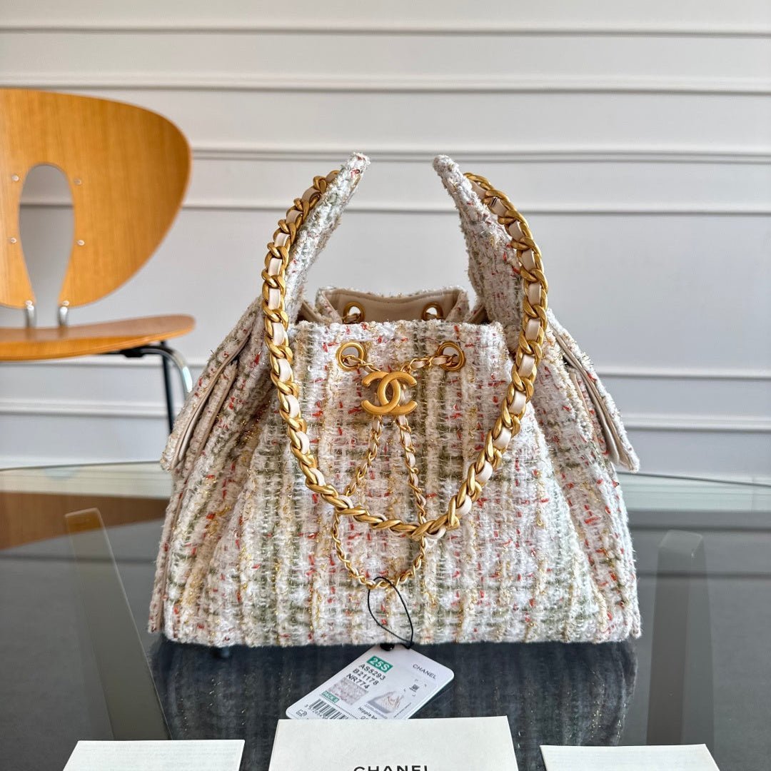 CHANEL 25S HOBO BAG 30 IN MULTICOLOR TWEED WITH GOLD HARDWARE - Image 11