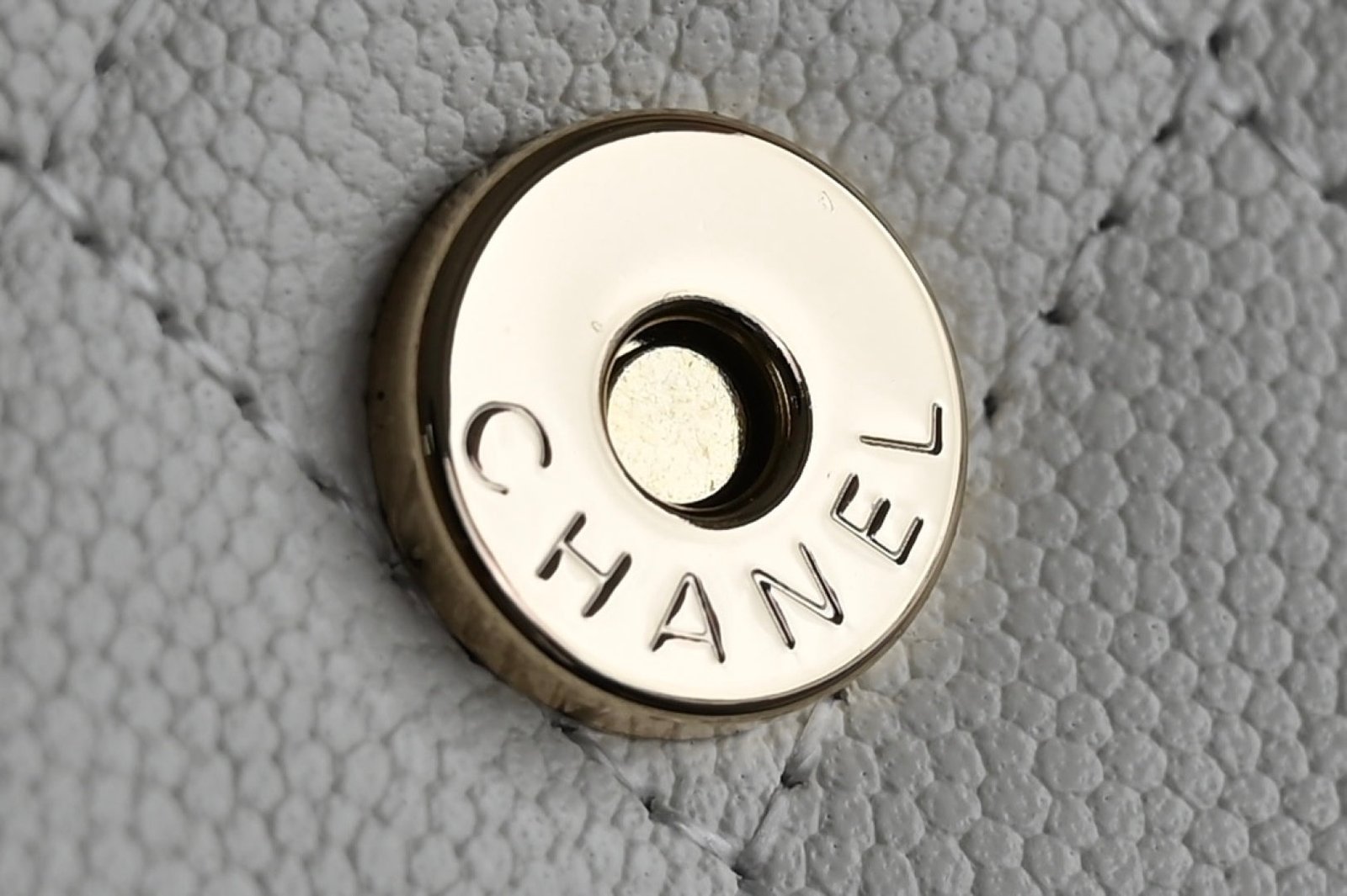 CHANEL 25S KELLY 14.5 CM IN WHITE LAMBSKIN - Image 7