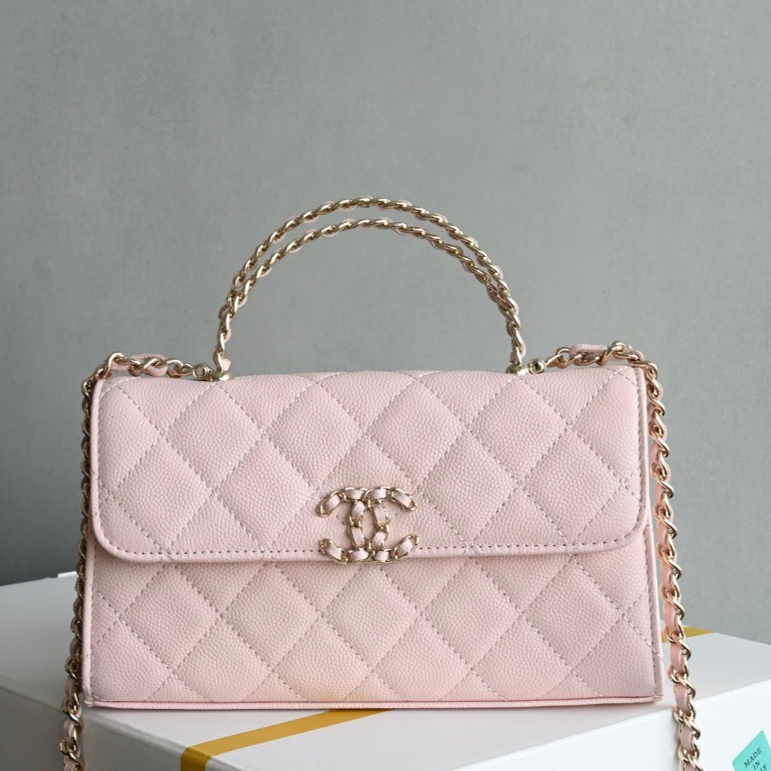 CHANEL 25S KELLY 18 CM IN LIGHT PINK LAMBSKIN - Image 10