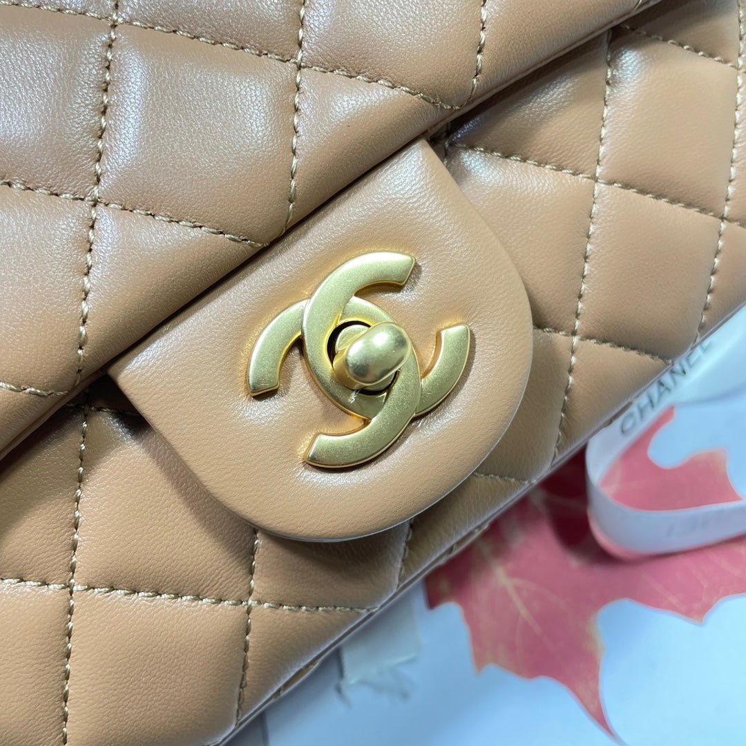 CHANEL 26S FLAP BAG 20 IN BROWN LAMBSKIN - Image 6