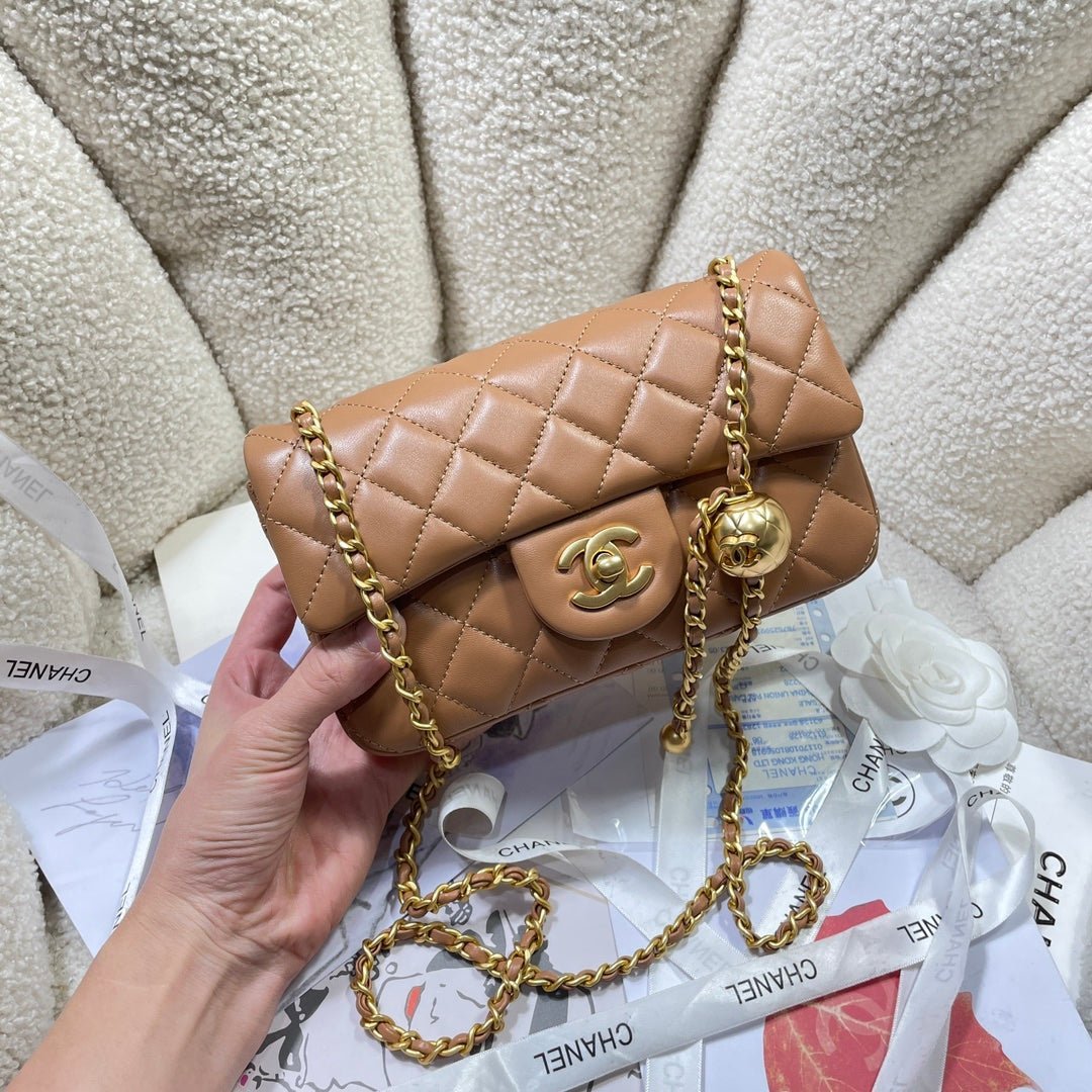 CHANEL 26S FLAP BAG 20 IN BROWN LAMBSKIN - Image 2