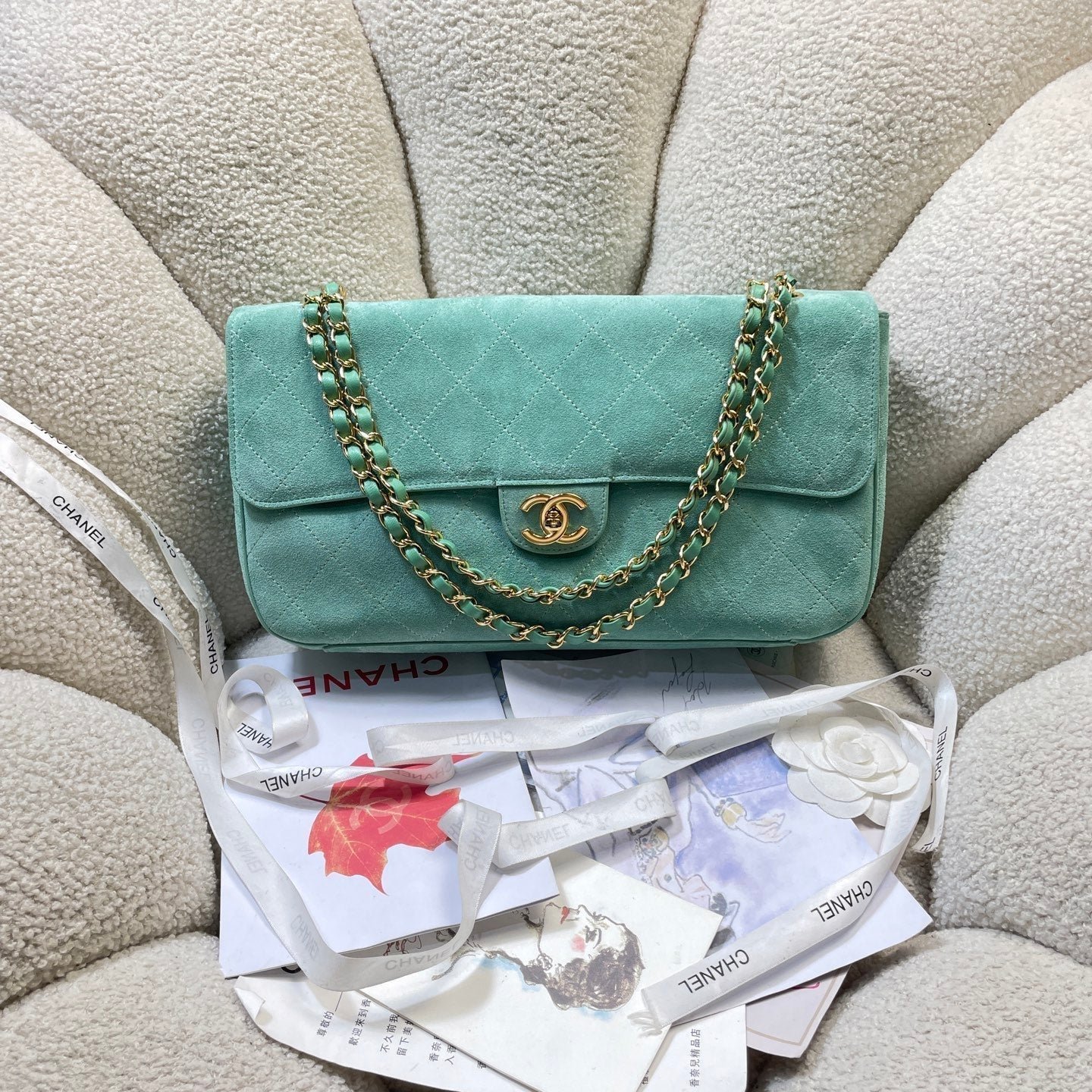 CHANEL 26S CLASSIC FLAP 33 IN MINT GREEN SUEDE - Image 10