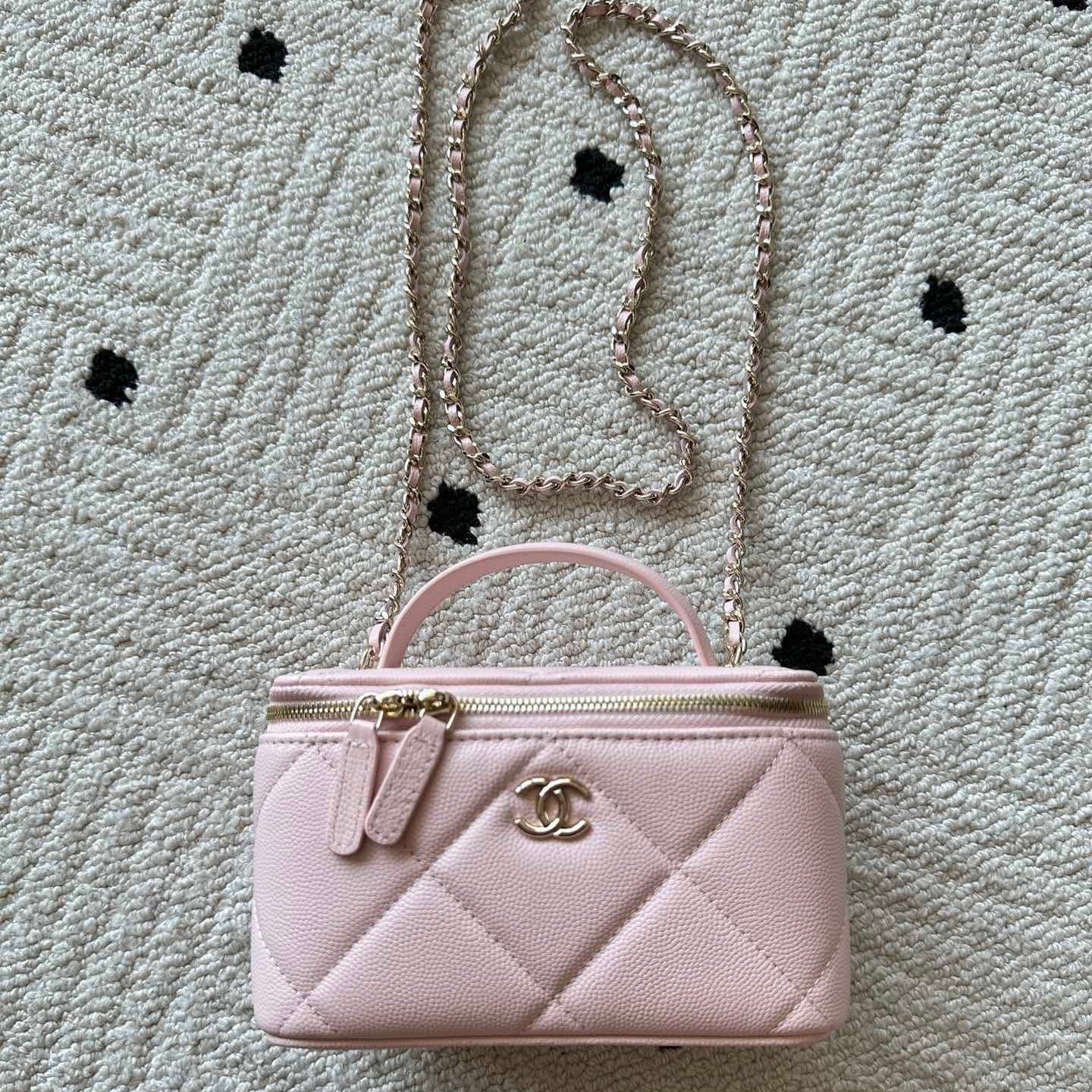 CHANEL 25S VANITY BAG 17 IN LIGHT PINK CAVIAR LEATHER WITH GOLD HARDWARE - Image 10