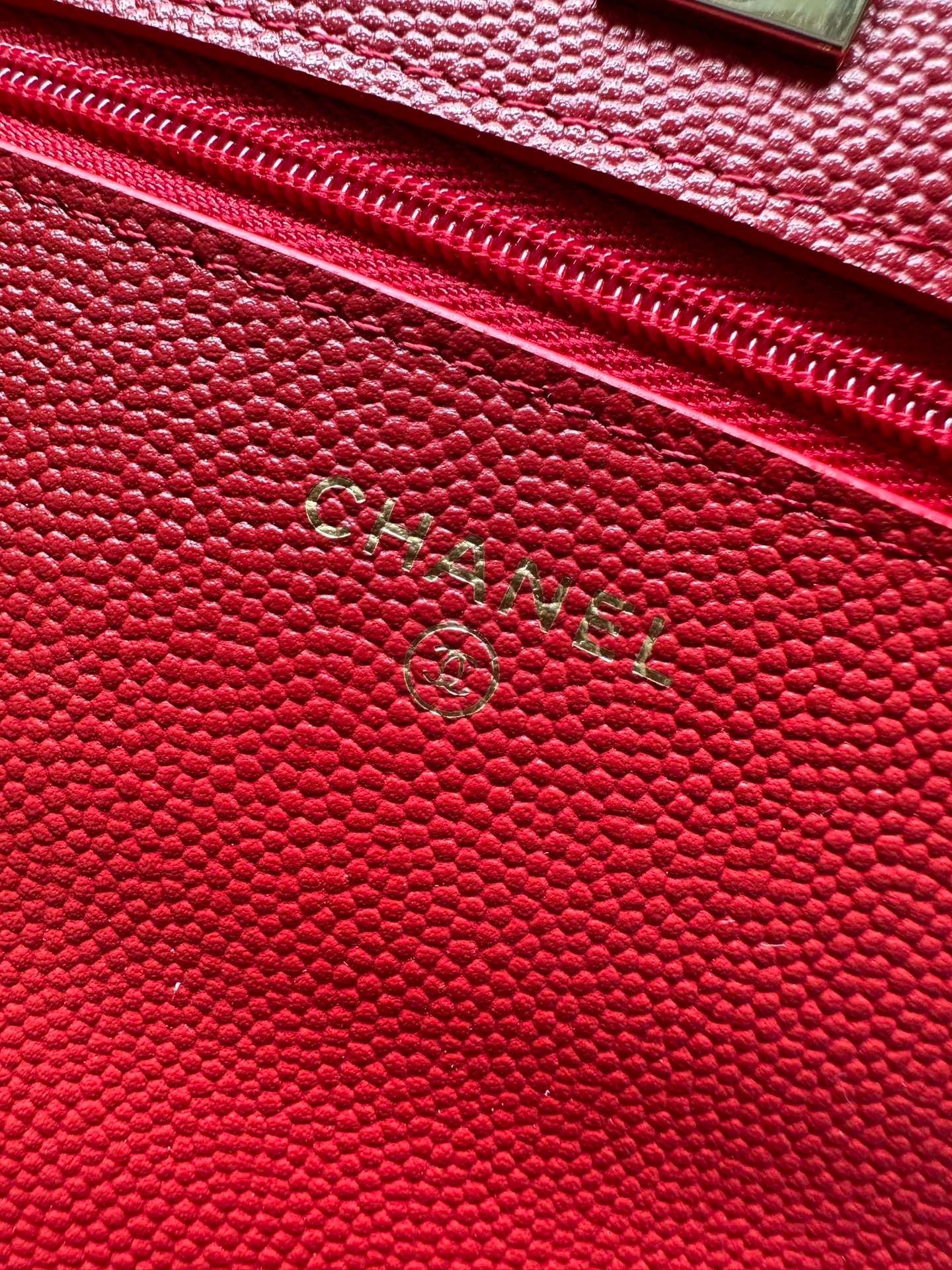 CHANEL 25S MINI FLAP BAG 19 IN RED CAVIAR LEATHER - Image 7