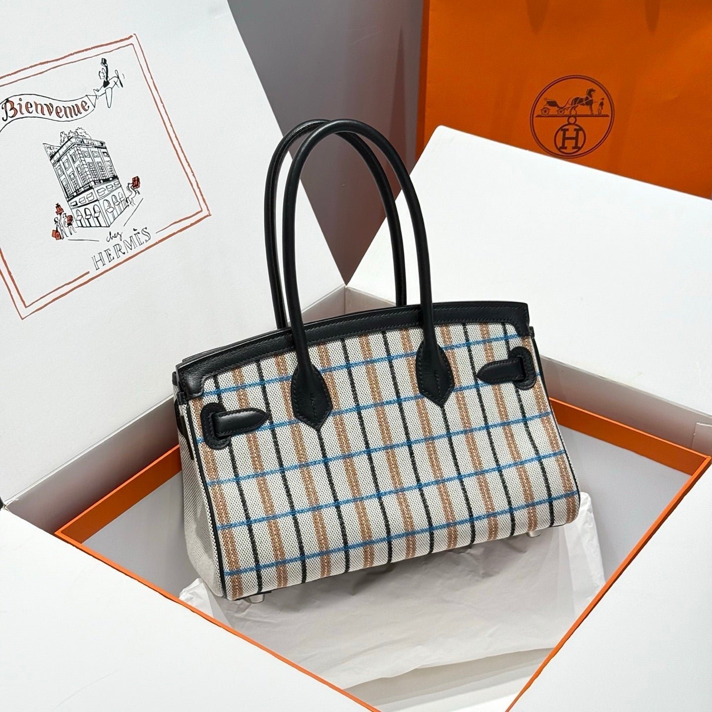 BIRKIN SHOULDER 29 IN BLACK CALFSKIN ÉCRU/NOIR/FAUVE/NOIR/BLEU ZANZIBAR EMBROIDERY PLAID CANVAS - Image 11