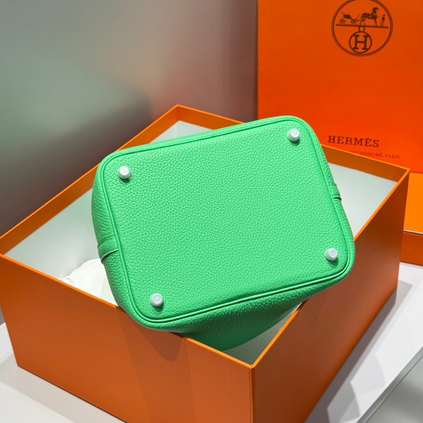 HERMES 25S PICOTIN LOCK 22 IN SPRING GREEN CALFSKIN SILVER HARDWARE - Image 14