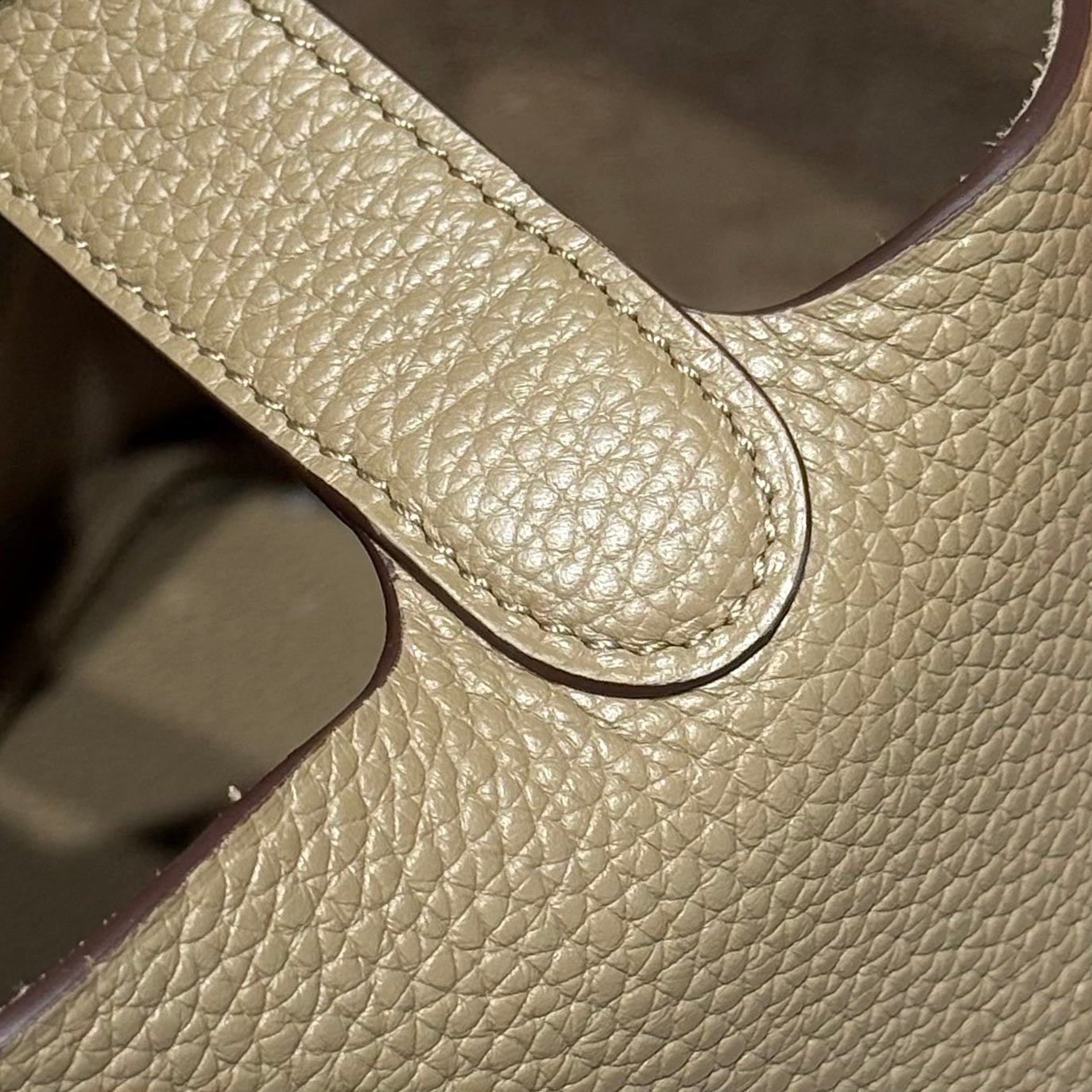 HERMES 25S PICOTIN LOCK 22 IN TAN BROWN CALFSKIN GOLD HARDWARE - Image 17