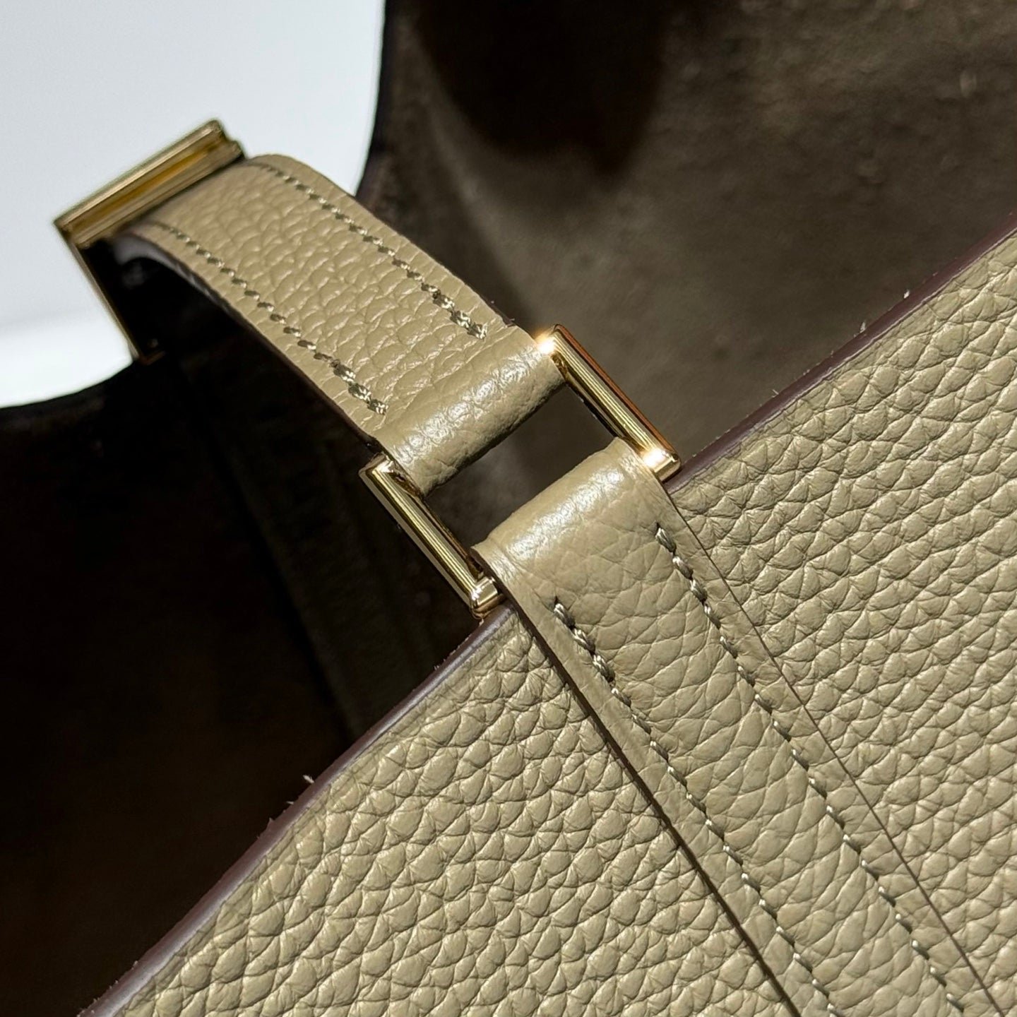 HERMES 25S PICOTIN LOCK 22 IN TAN BROWN CALFSKIN GOLD HARDWARE - Image 7