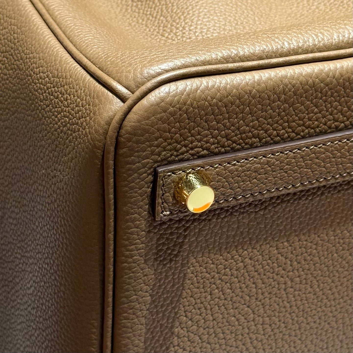 25S HERMES BIRKIN 30 IN COFFEE CALFSKIN GOLD HARDWARE - Image 18