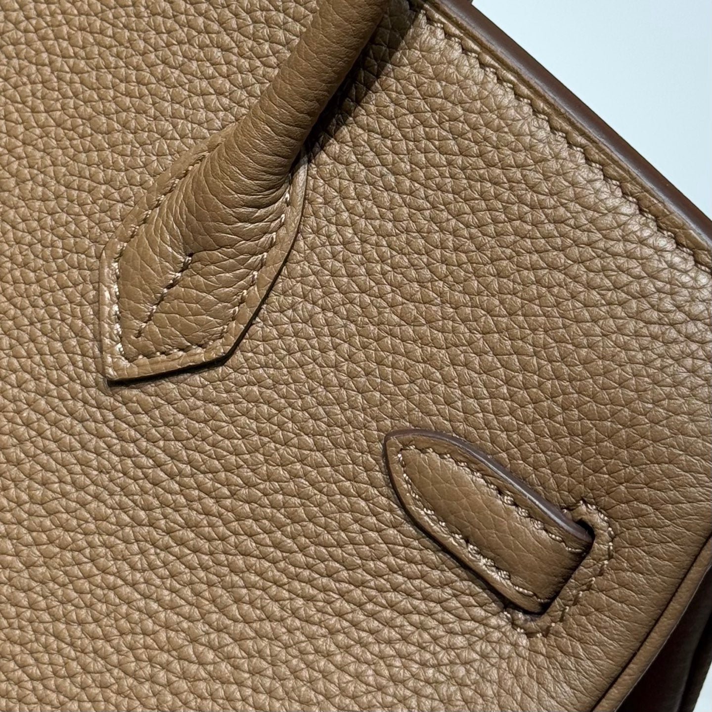25S HERMES BIRKIN 25 IN DARK BROWN CALFSKIN GOLD HARDWARE - Image 7