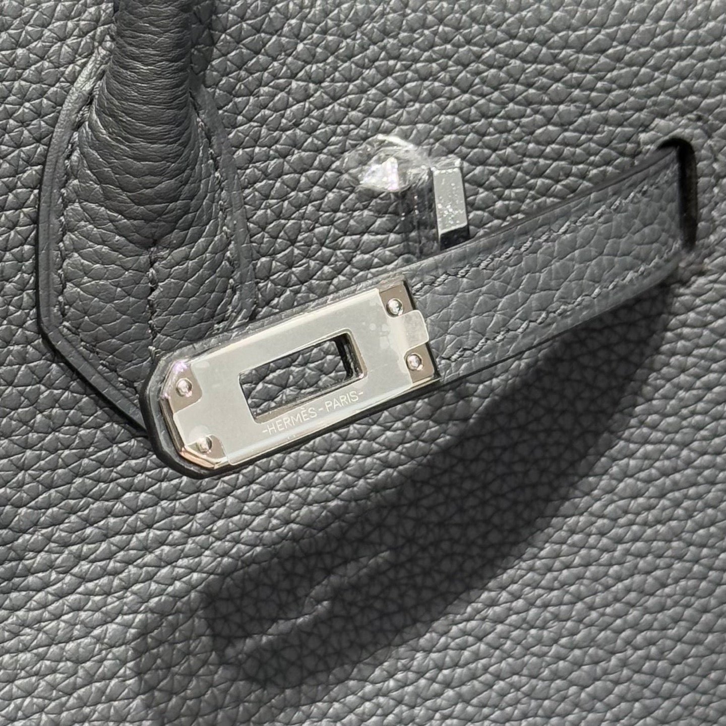 HERMES 25S MEDIUM BIRKIN 25 IN CHARCOAL GRAY CALFSKIN SILVER HARDWARE - Image 6