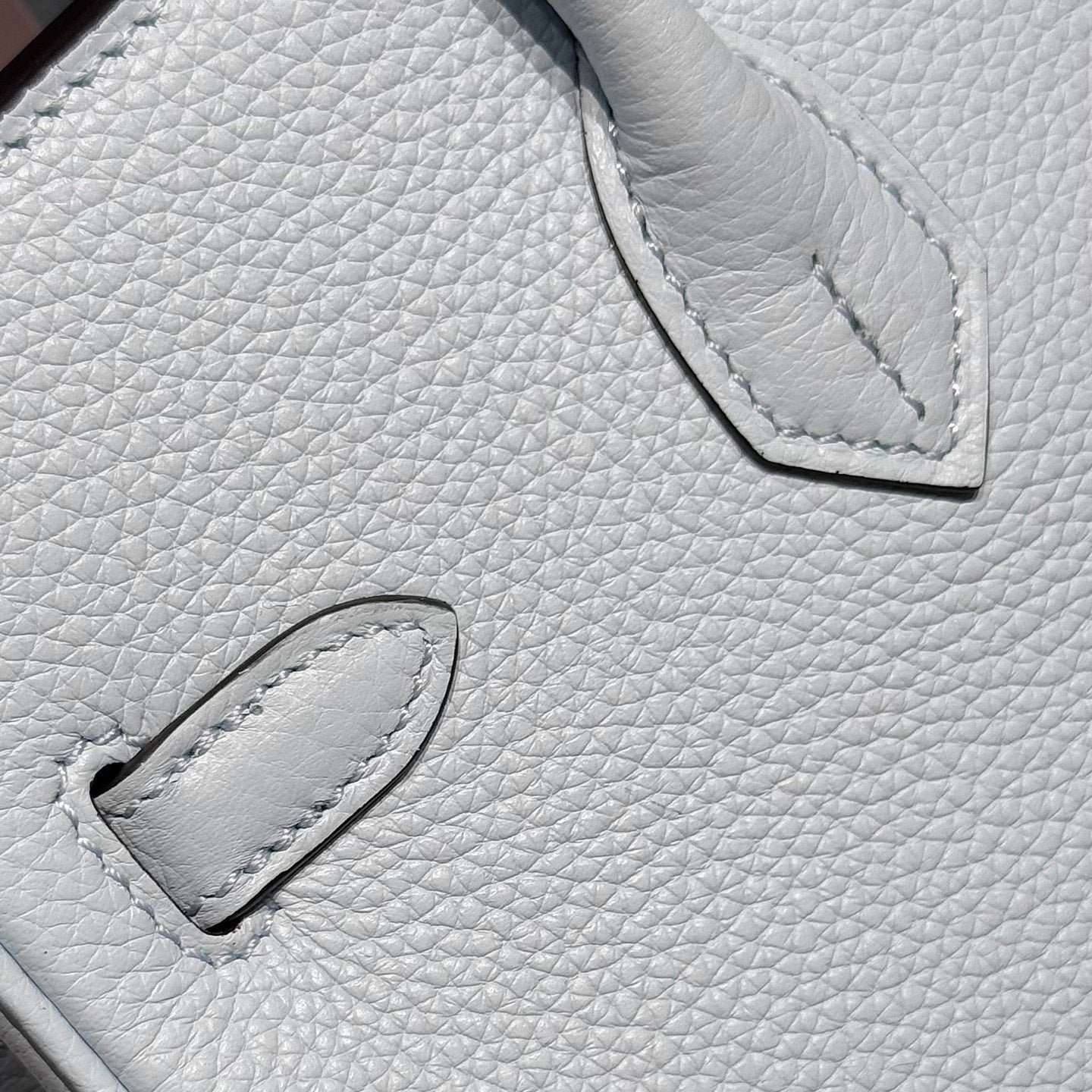 HERMES 25S MEDIUM BIRKIN 25 IN CLOUD BLUE CALFSKIN SILVER HARDWARE - Image 7