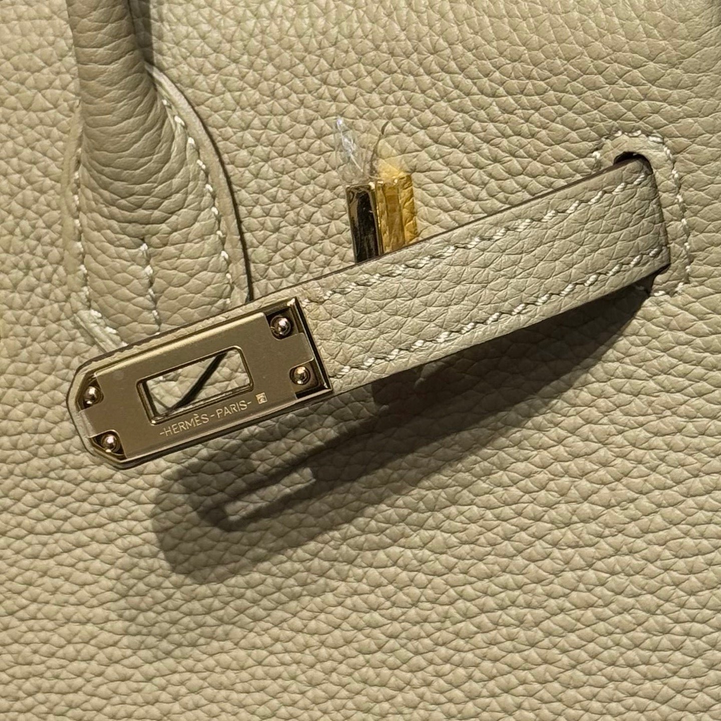 HERMES 25S MEDIUM BIRKIN 25 IN DARK KHAKI CALFSKIN GOLD HARDWARE - Image 6