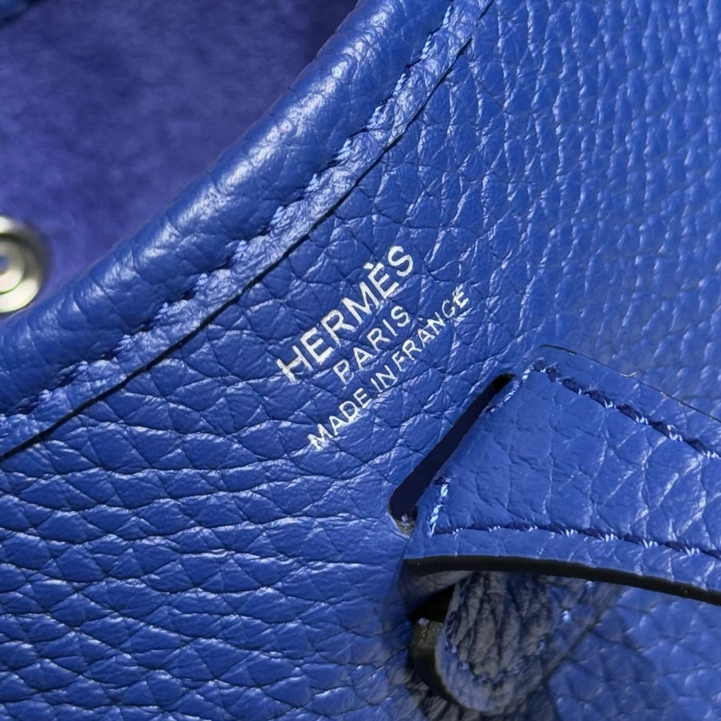 HERMES 25S MINI EVELYNE 18 IN BLUE PATTERNED STRAP CALFSKIN SILVER HARDWARE - Image 14
