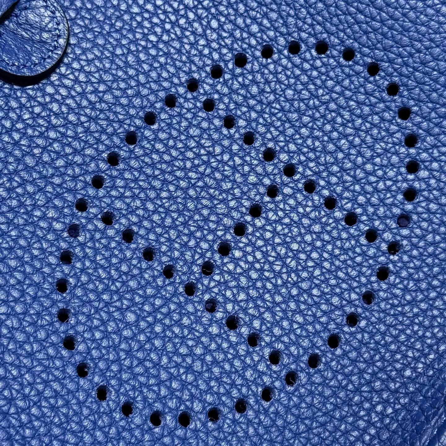HERMES 25S MINI EVELYNE 18 IN BLUE PATTERNED STRAP CALFSKIN SILVER HARDWARE - Image 7