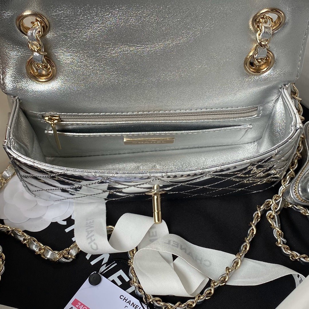 CC MINI 19 FLAP BAG IN SILVER METALLIC CALFSKIN WITH STRAP - Image 16