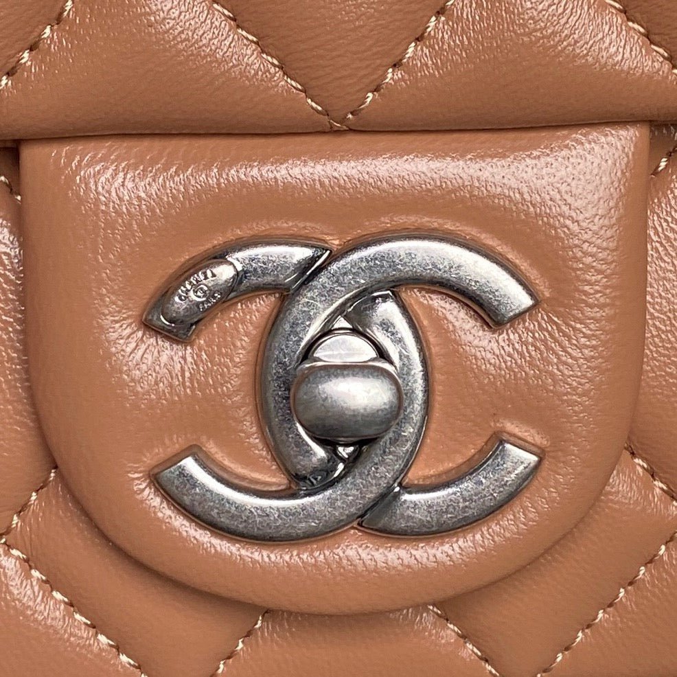 CHANEL 25S FLAP BAG 20 IN DARK CARAMEL CALFSKIN SILVER HARDWARE - Image 13