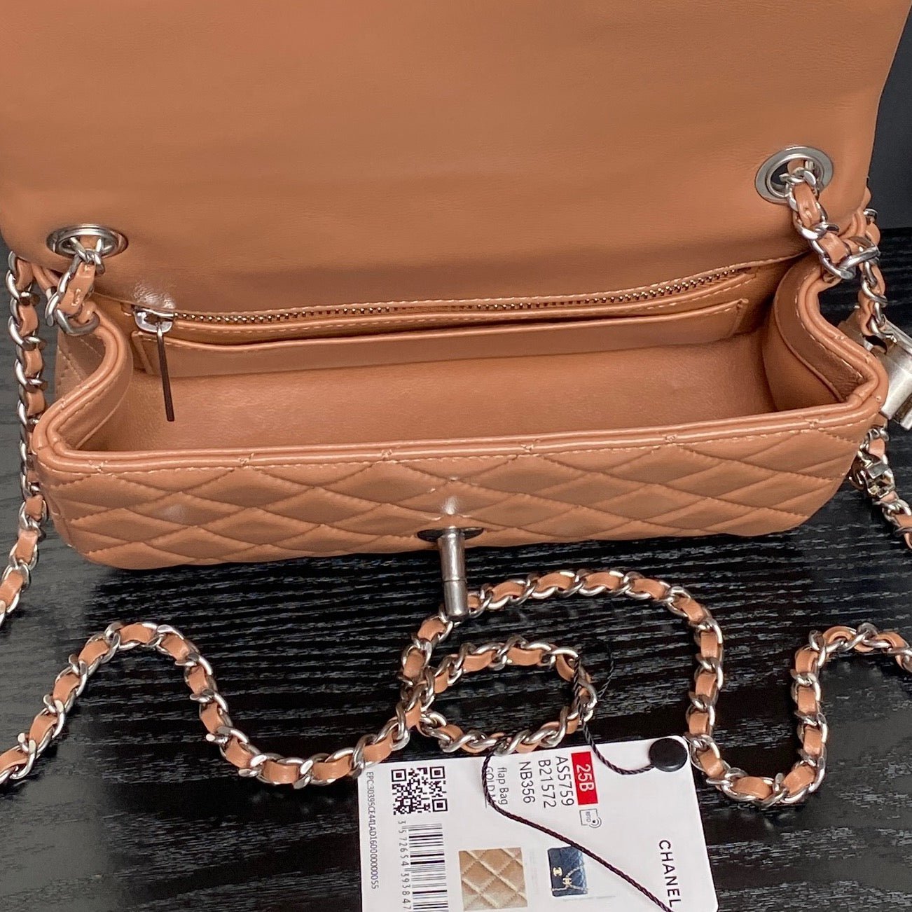 CHANEL 25S FLAP BAG 20 IN DARK CARAMEL CALFSKIN SILVER HARDWARE - Image 6