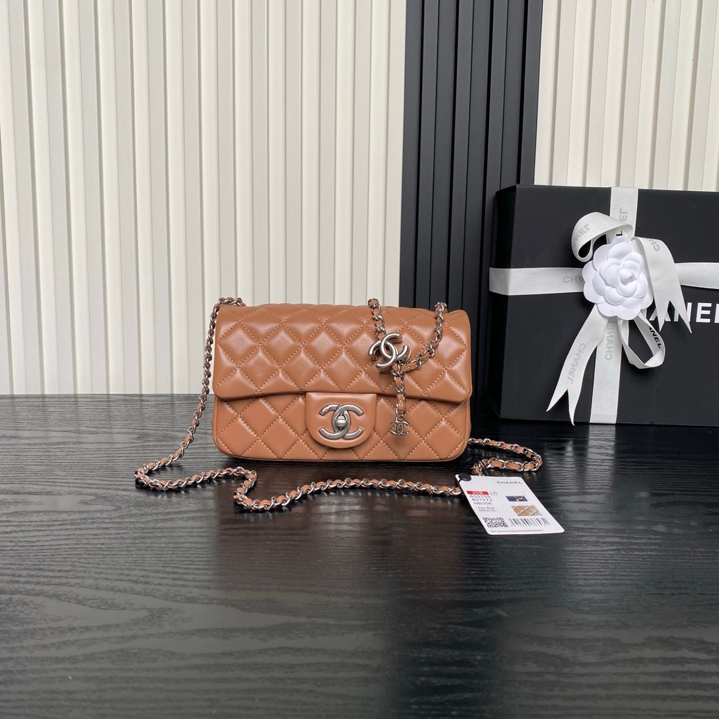 CHANEL 25S FLAP BAG 20 IN DARK CARAMEL CALFSKIN SILVER HARDWARE - Image 10