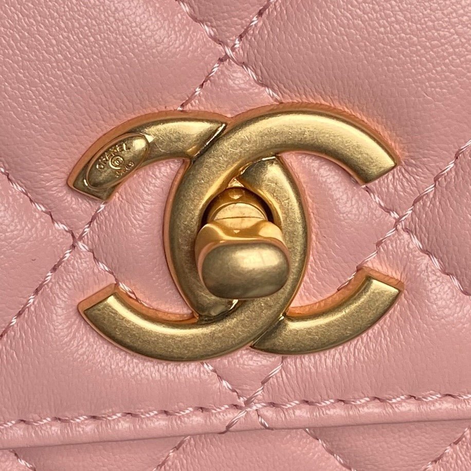 CHANEL 25S CHAIN WALLET 19 IN PINK LAMBSKIN GOLD HARDWARE - Image 12