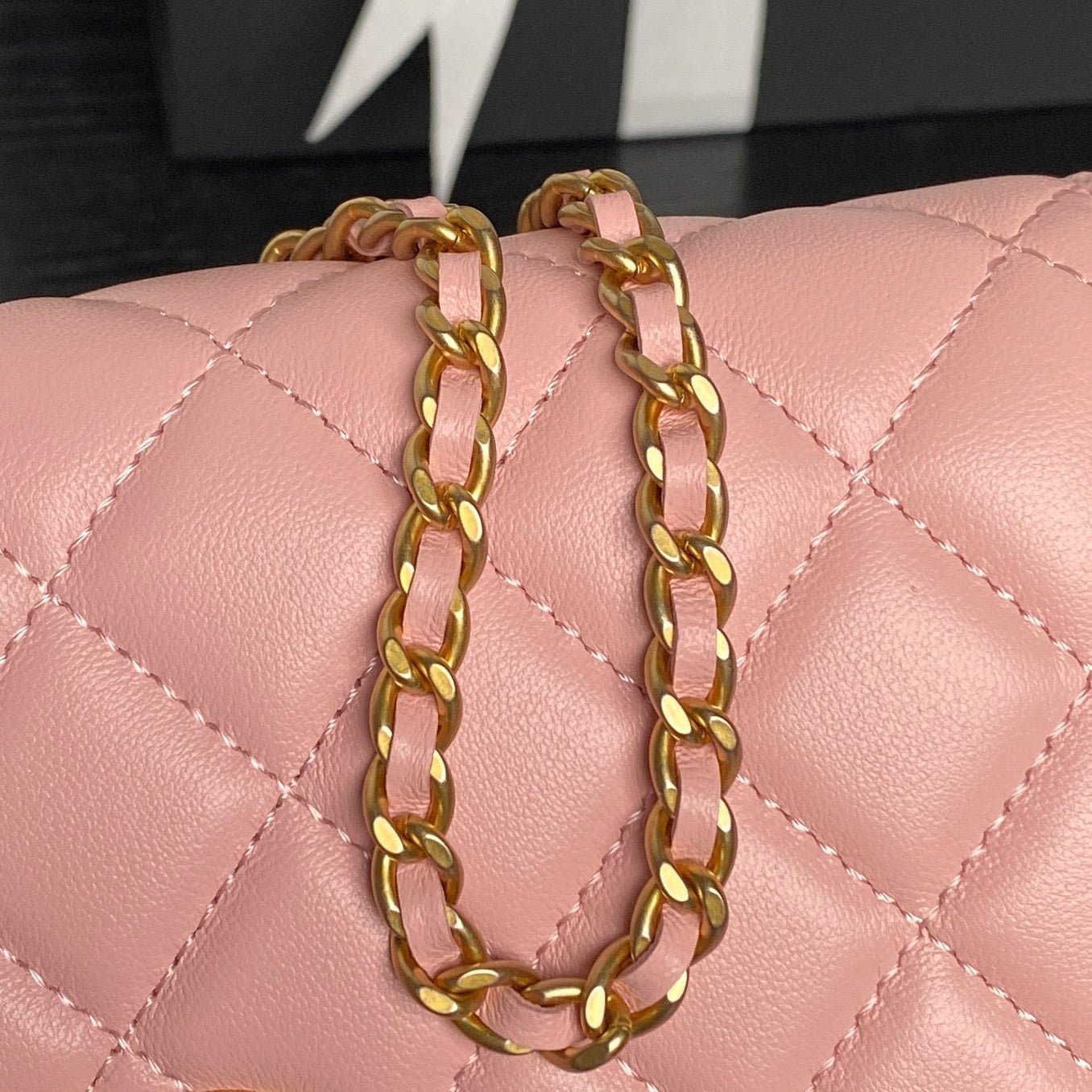 CHANEL 25S CHAIN WALLET 19 IN PINK LAMBSKIN GOLD HARDWARE - Image 8