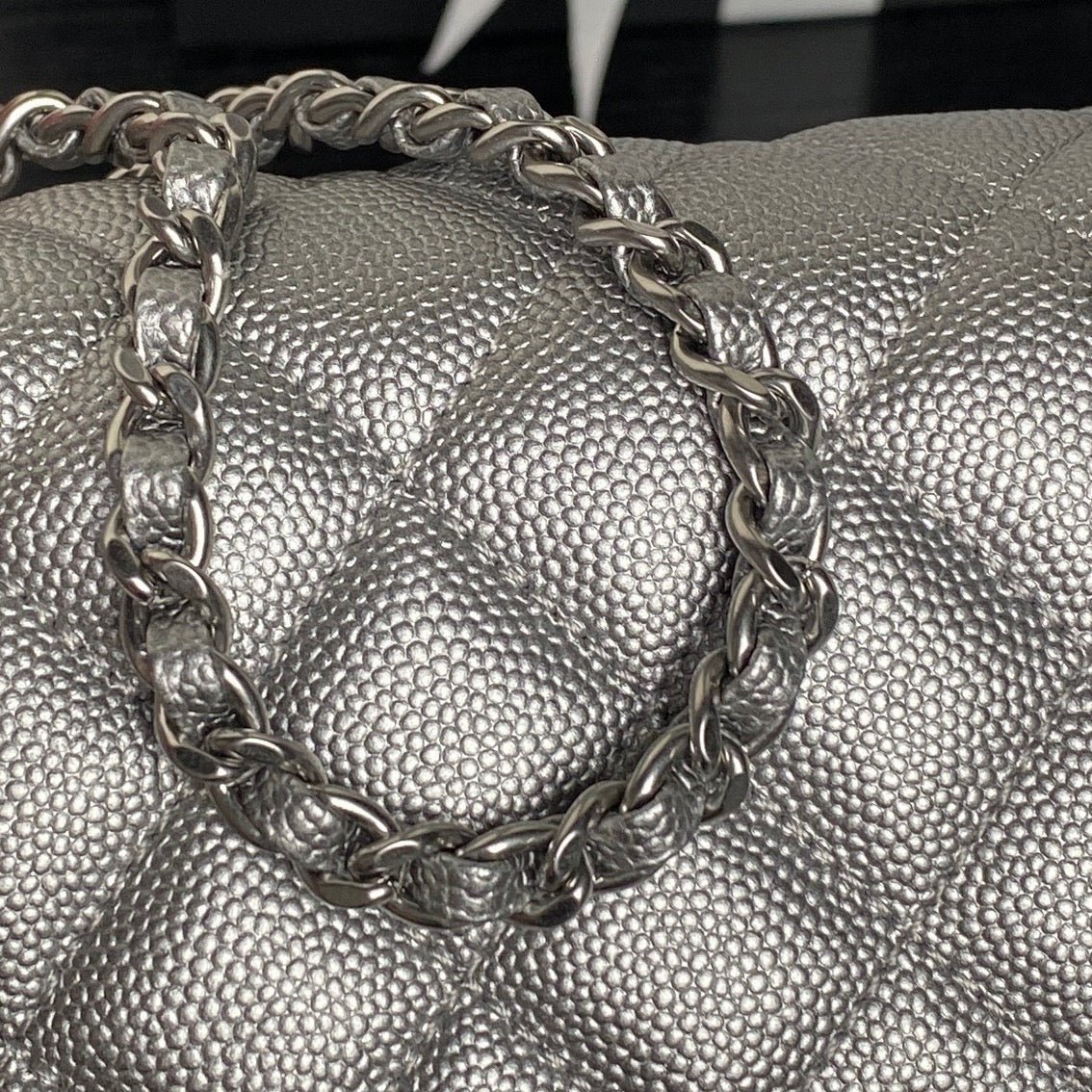 CHANEL 25S MINI FLAP BAG 18 IN DARK GRAY CALFSKIN - Image 17