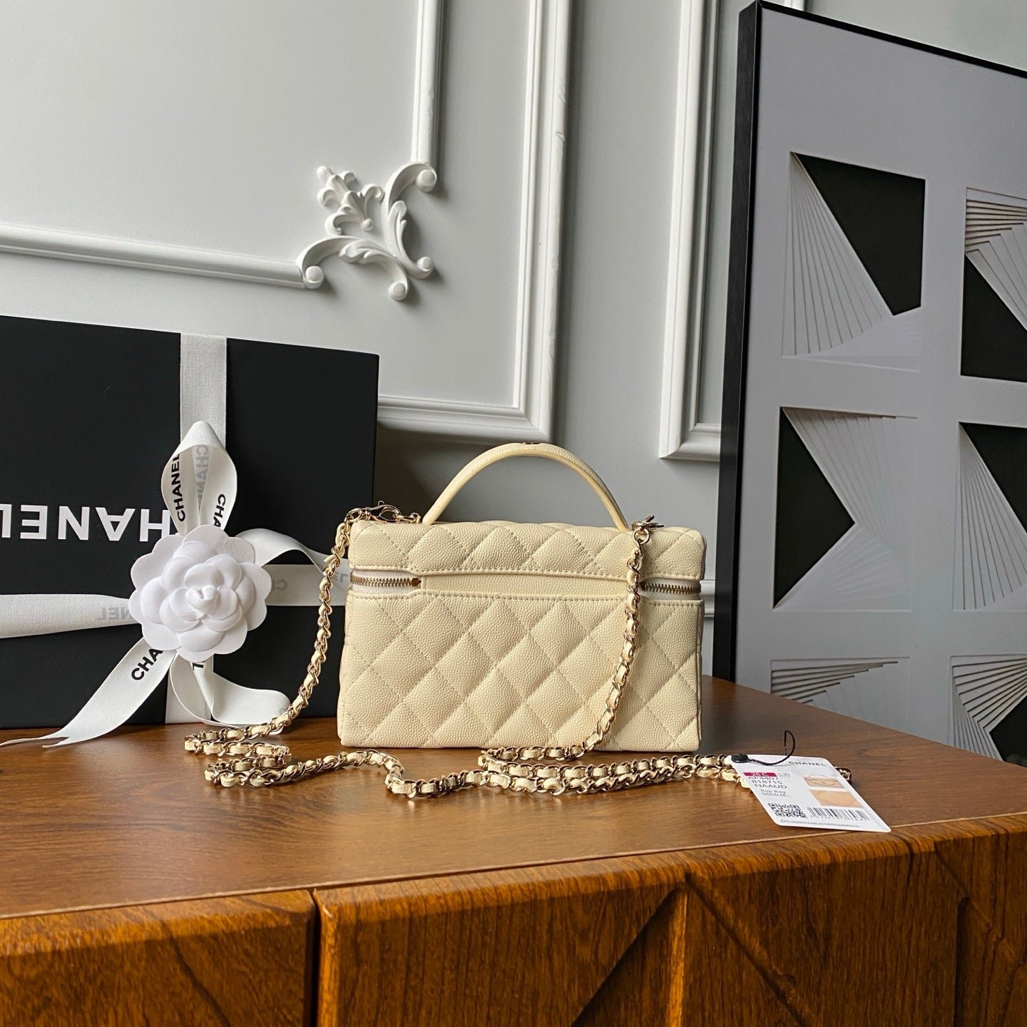 CHANEL 25S VANITY BAG 20 IN CREAMY BEIGE CAVIAR LEATHER - Image 2
