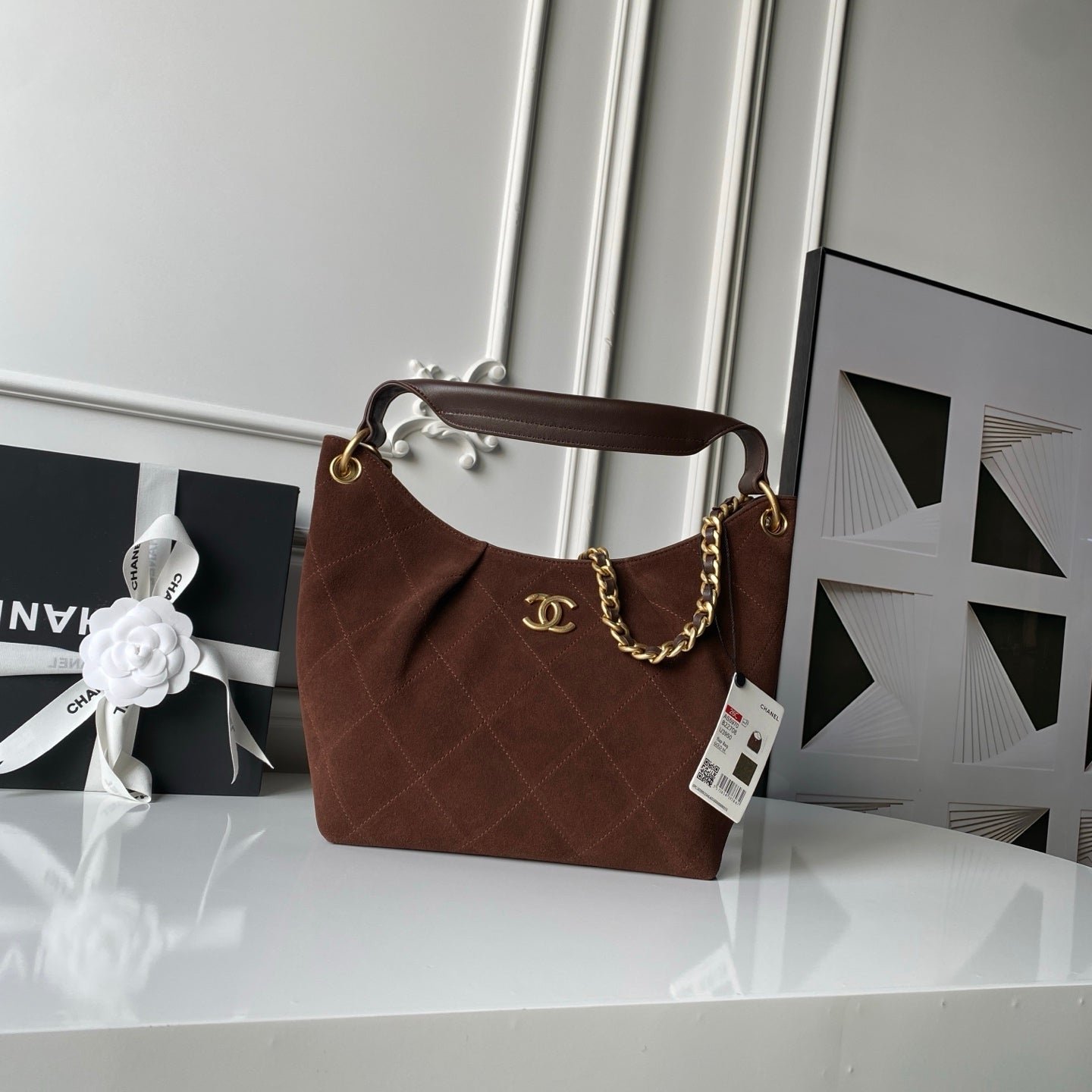 CHANEL 25S HOBO BAG 31 IN DARK BROWN SUEDE WITH GOLD HARDWARE - Image 9