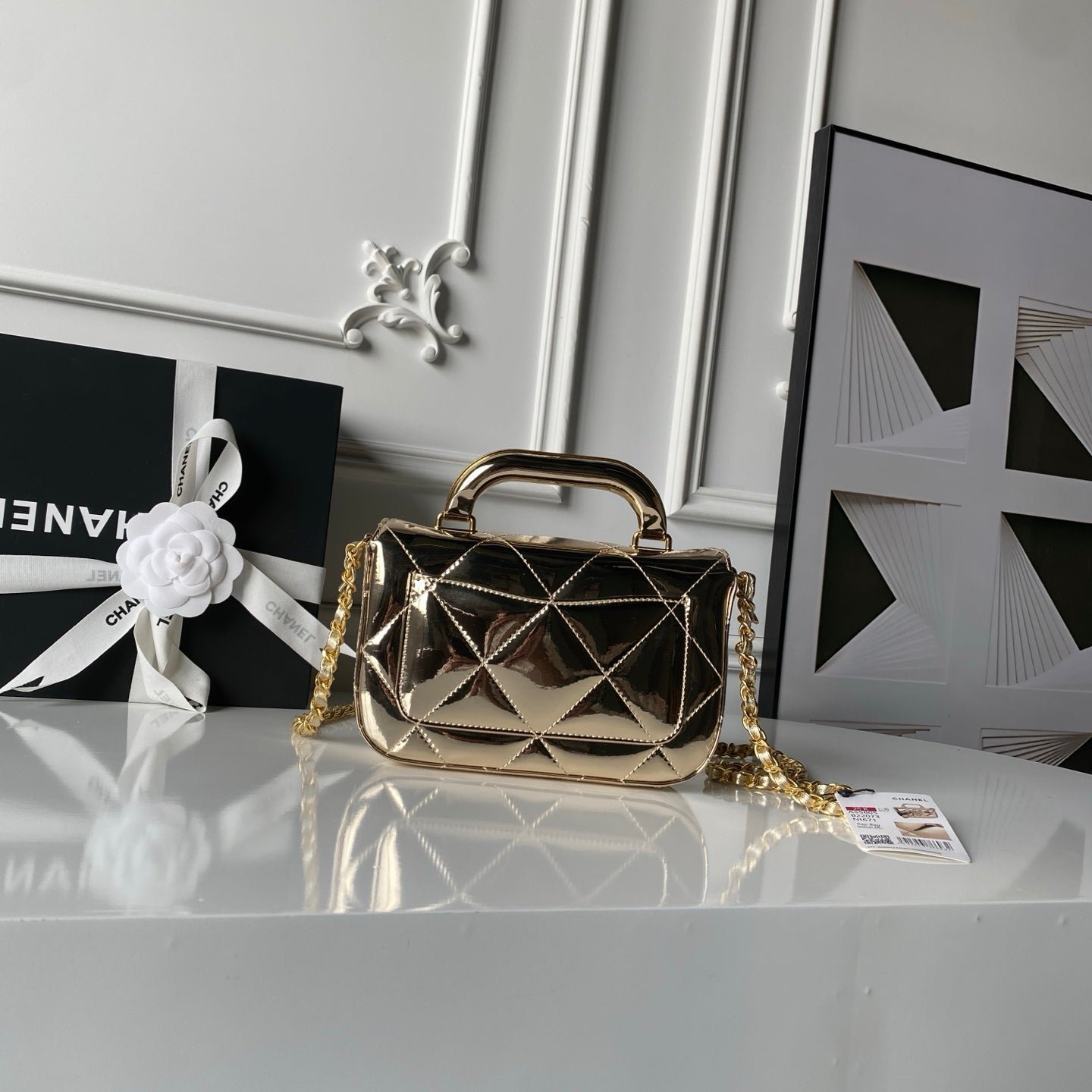 CHANEL 25S FLAP BAG 18 IN METALLIC GOLD CALFSKIN - Image 8