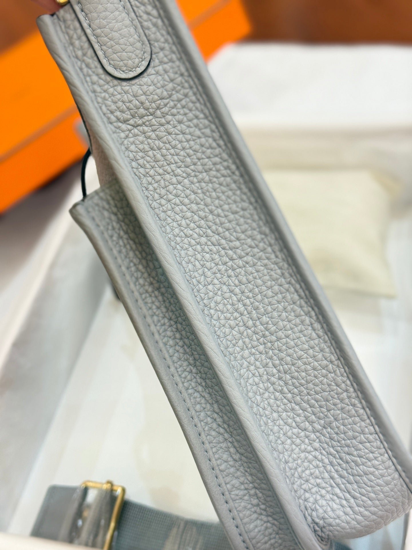 HM 26S EVELYNE BAG 23MM IN LIGHT GRAY GRAINED CALFSKIN - Image 20