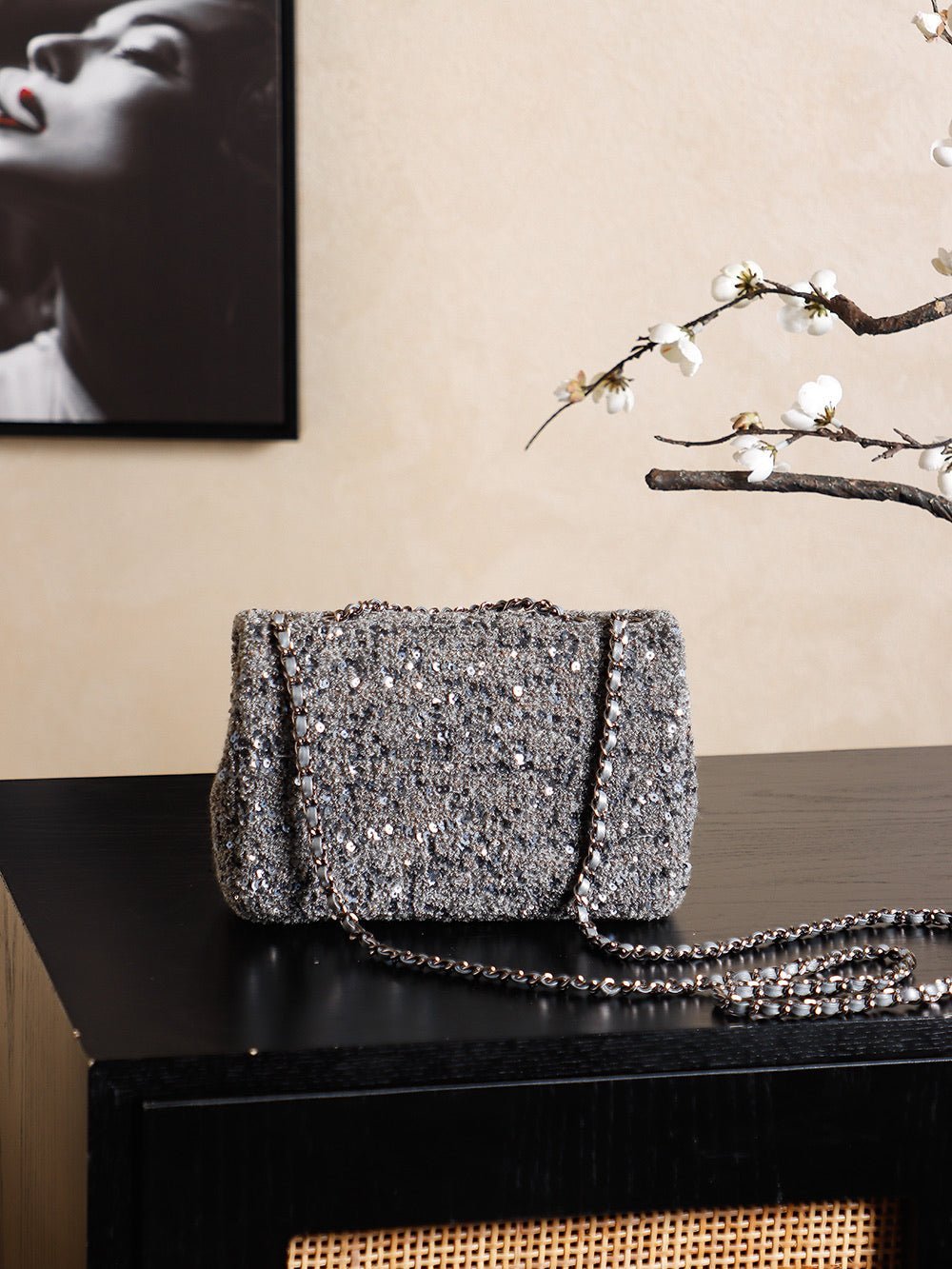 CHANEL 25S FLAP BAG 21 CM IN DARK GREY SEQUINED TWEED - Image 15