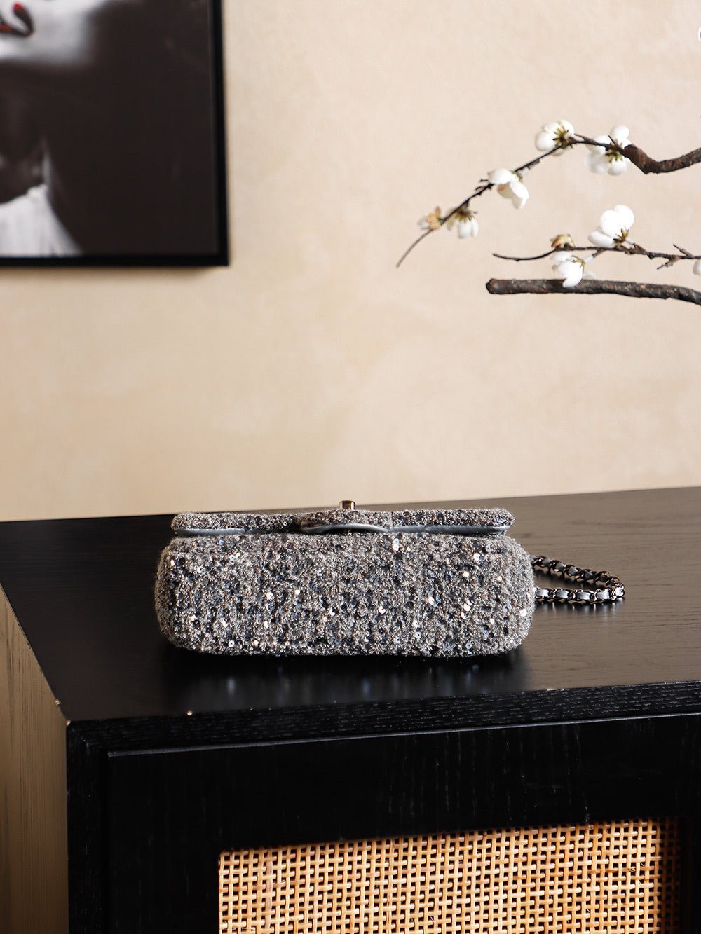 CHANEL 25S FLAP BAG 21 CM IN DARK GREY SEQUINED TWEED - Image 7