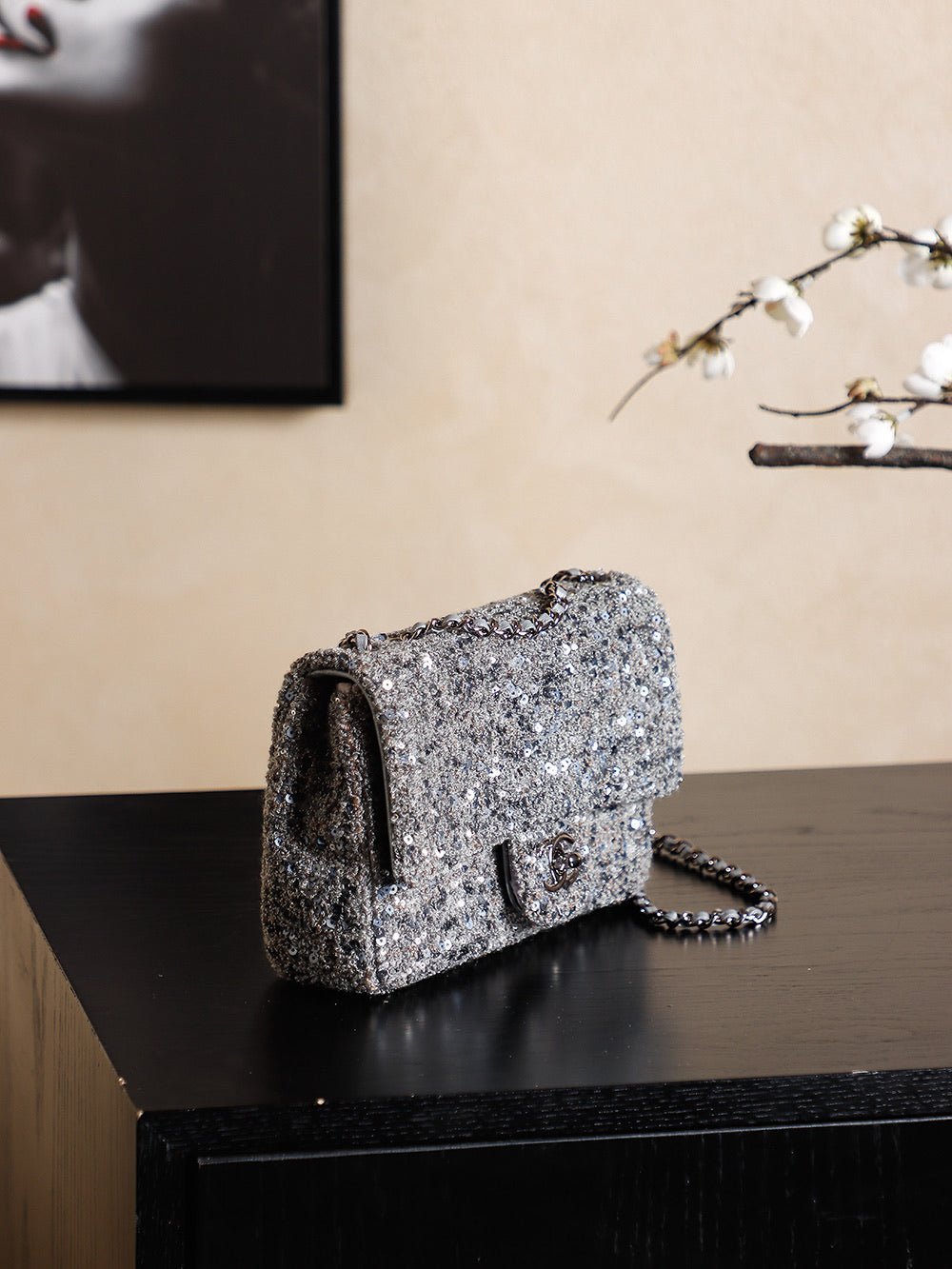 CHANEL 25S FLAP BAG 21 CM IN DARK GREY SEQUINED TWEED - Image 11