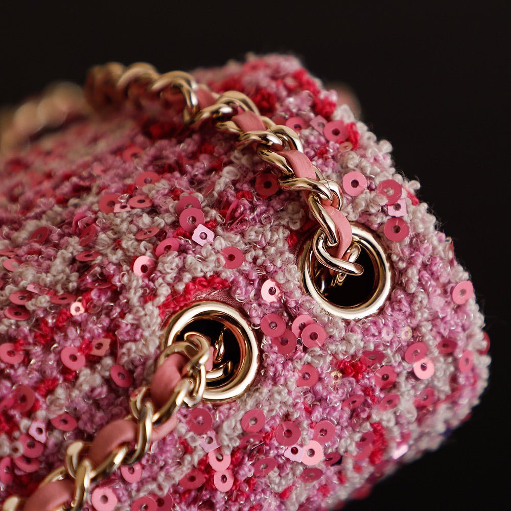 CHANEL 25S FLAP BAG 21 CM IN PINK SEQUINED TWEED WITH GOLD HARDWARE - Image 5
