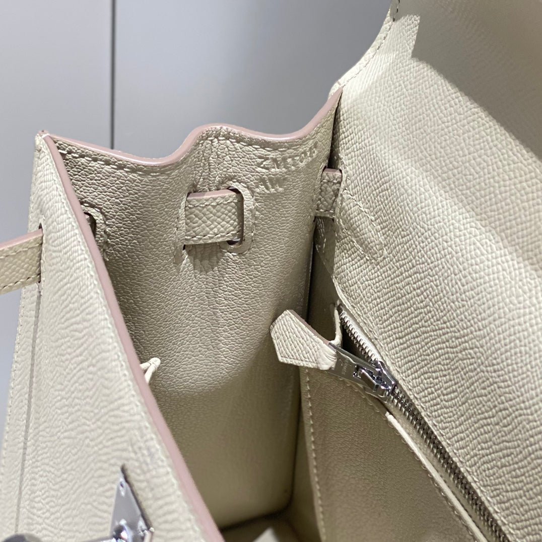 KELLY 25CM IN NATA EPSOM CALFSKIN SILVER HARDWARE - Image 7