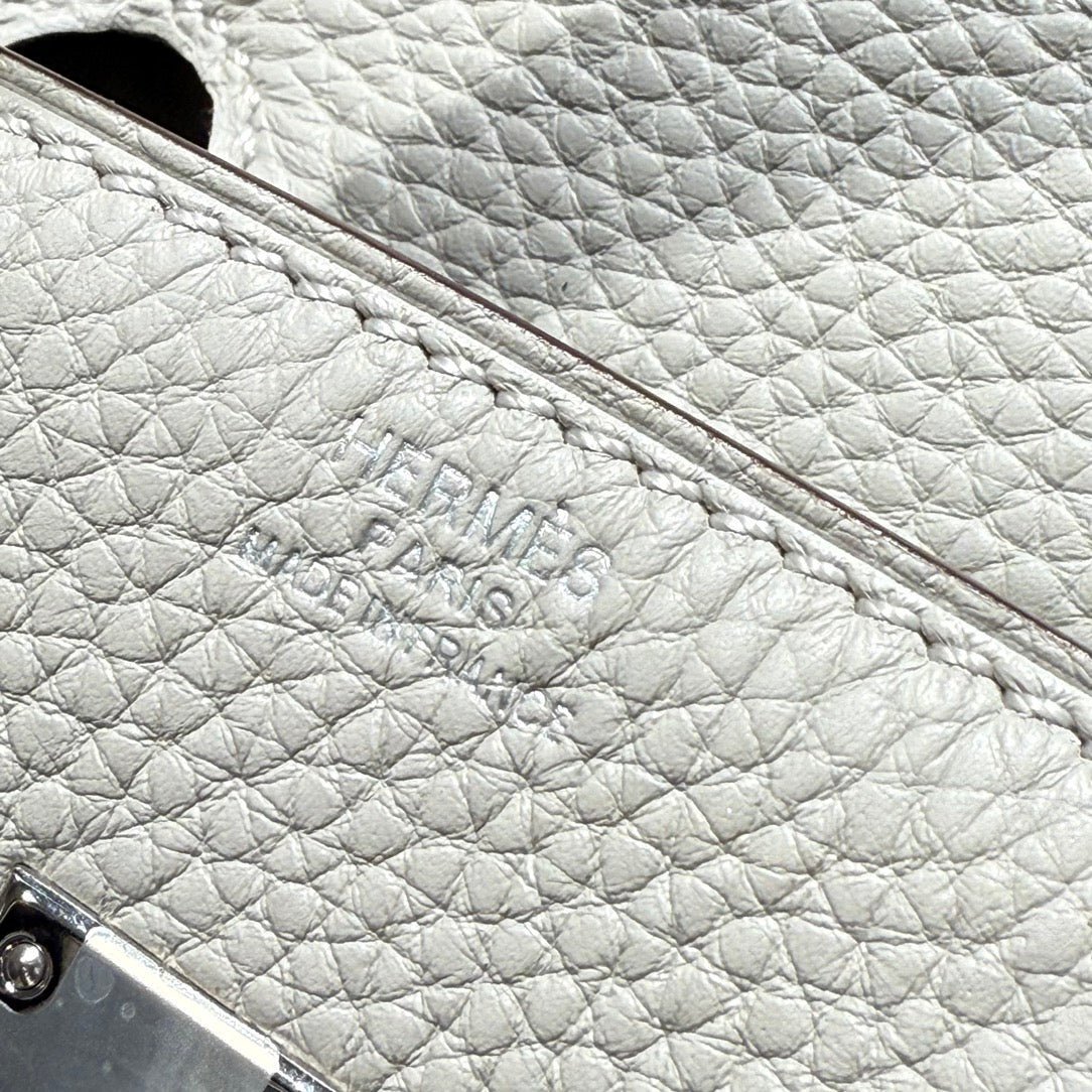 HM BIRKIN 25CM IN CREAM TOGO LEATHER SILVER HARDWARE - Image 9
