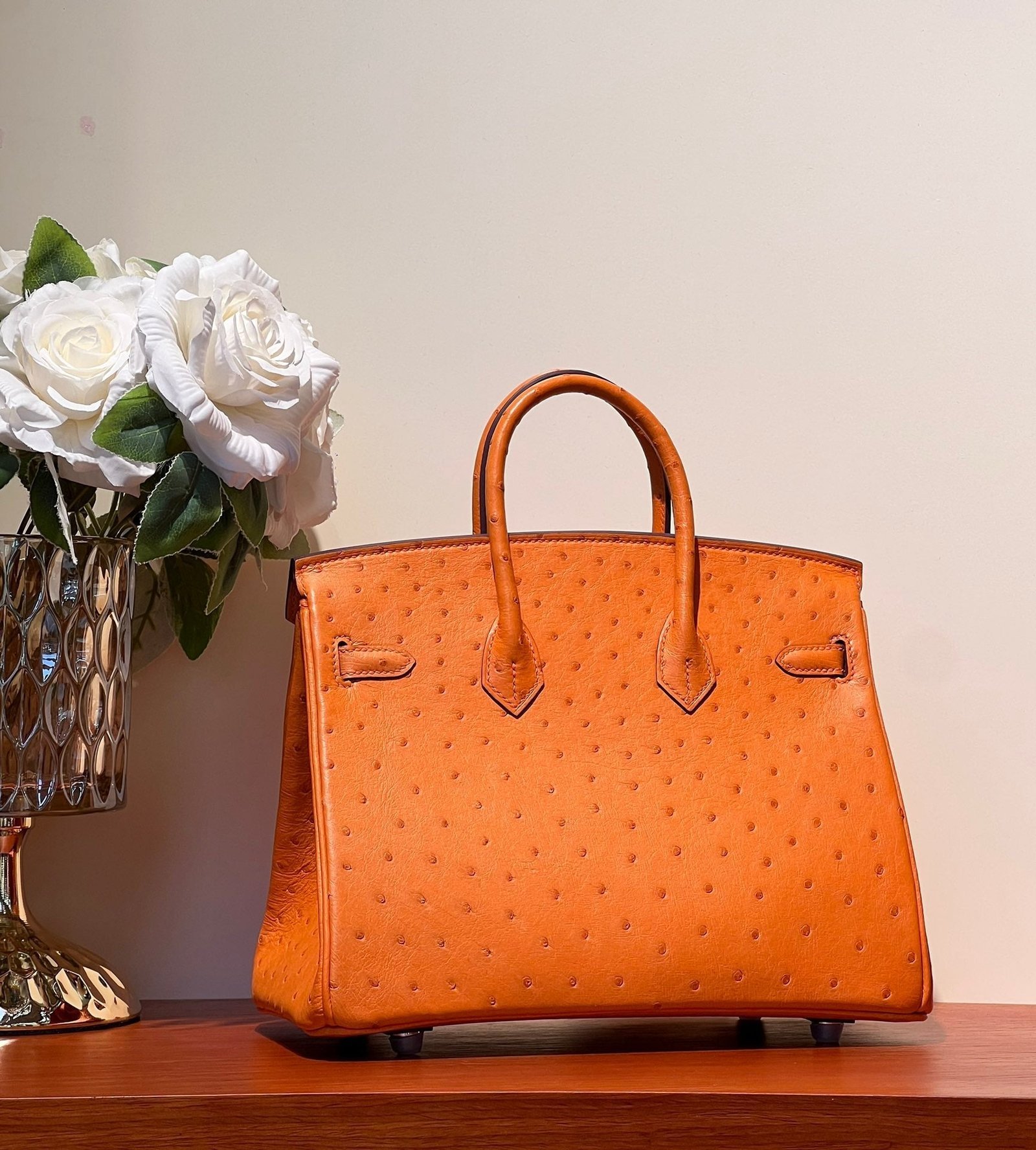 KELLY SELLIER 25 BAG IN FIRE ORANGE OSTRICH LEATHER WITH SILVER HARDWARE - Image 2