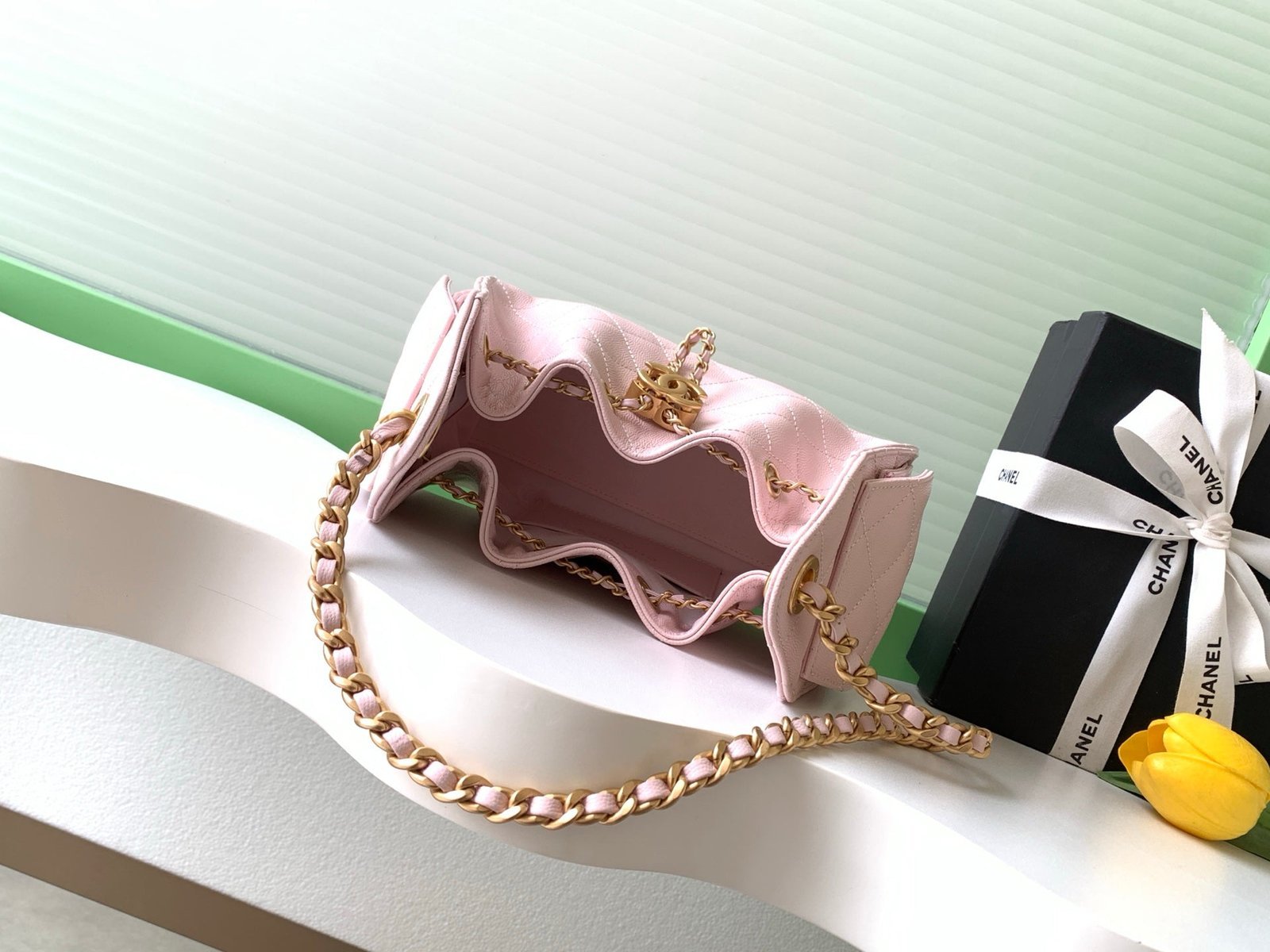 CHANEL 25S HOBO BAG 22 IN LIGHT PINK CAVIAR WITH GOLD HARDWARE - Image 6