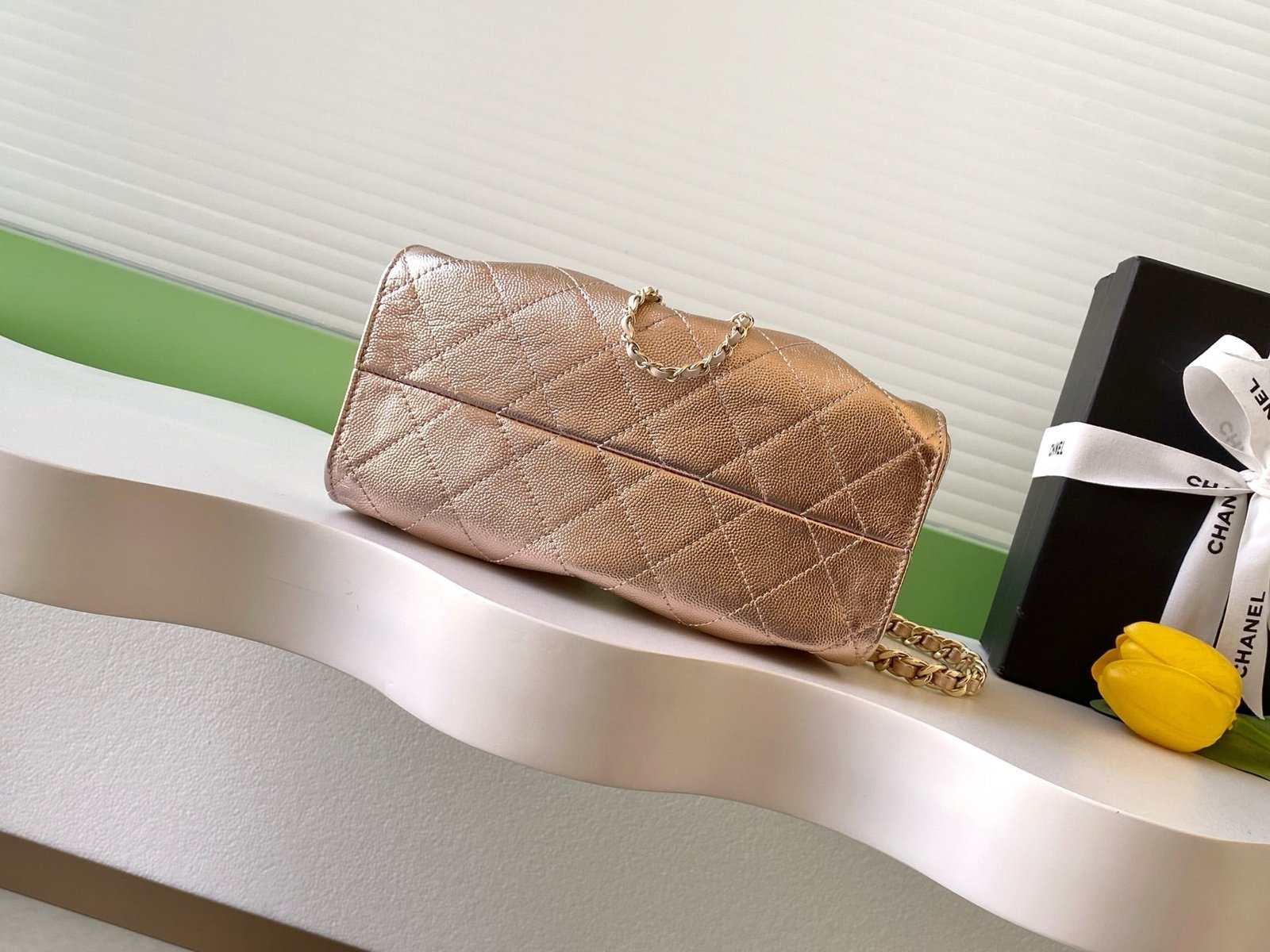CHANEL 25S HOBO BAG 22 IN ROSE METALLIC CAVIAR - Image 7