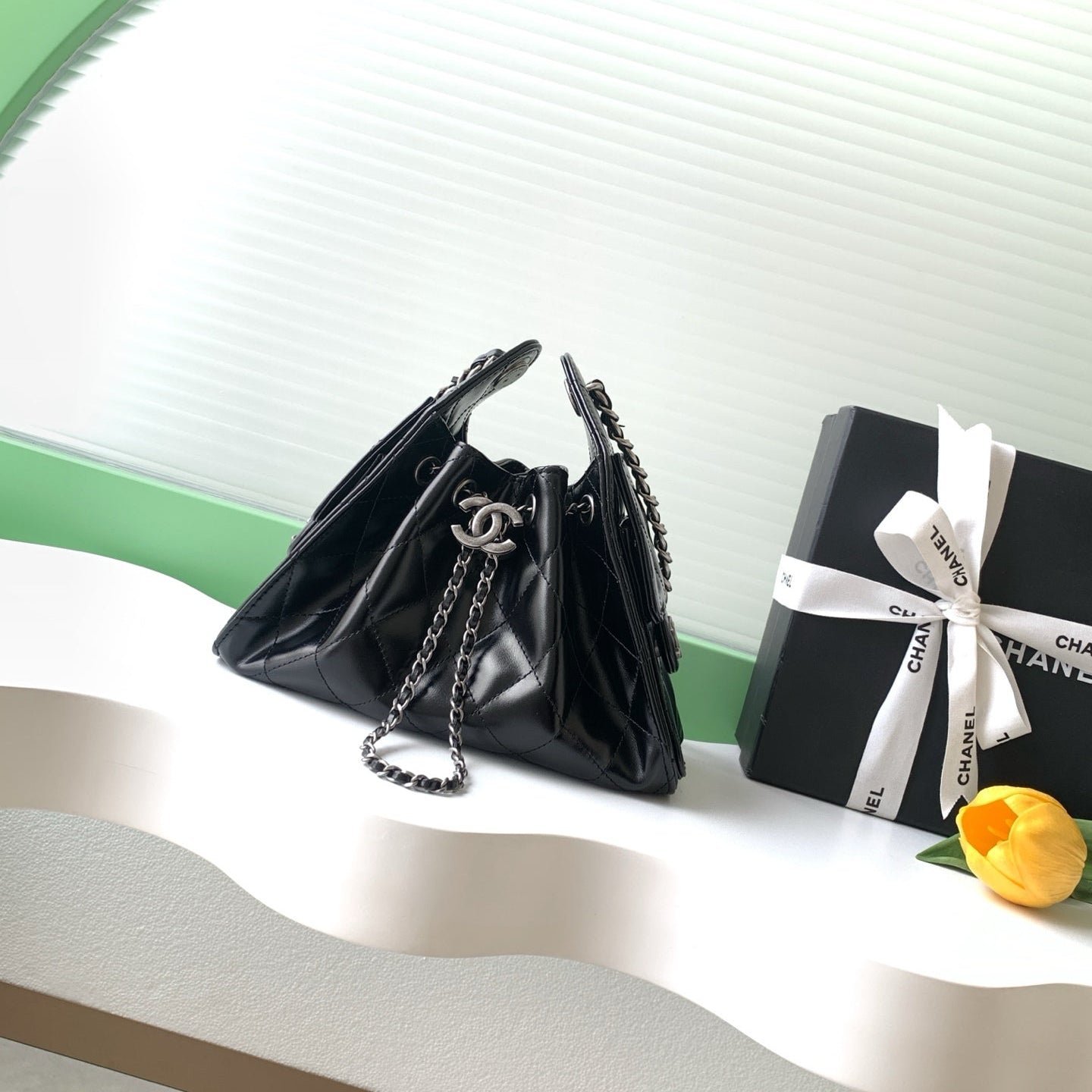 CHANEL 26S HOBO BAG 22 IN BLACK CALFSKIN - Image 9