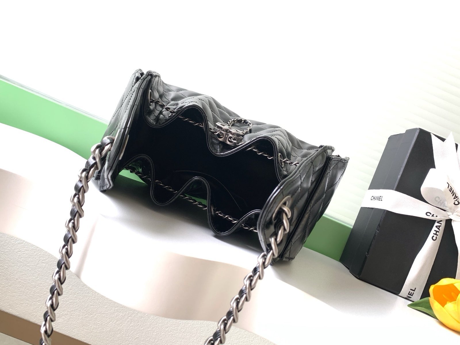 CHANEL 26S HOBO BAG 30 IN BLACK CALFSKIN - Image 16