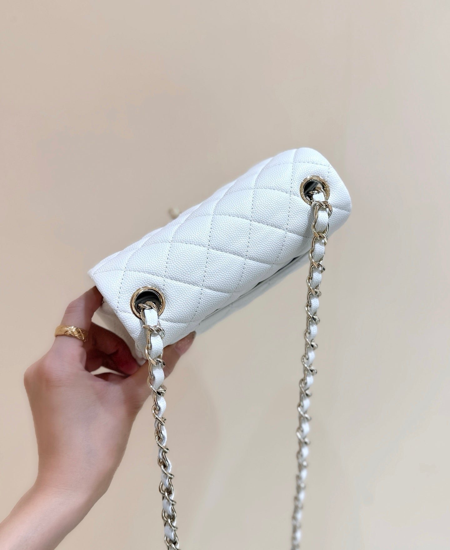 CHANEL 25S MINI SQUARE FLAP BAG 17 IN WHITE CALFSKIN CAVIAR GOLD HARDWARE - Image 6