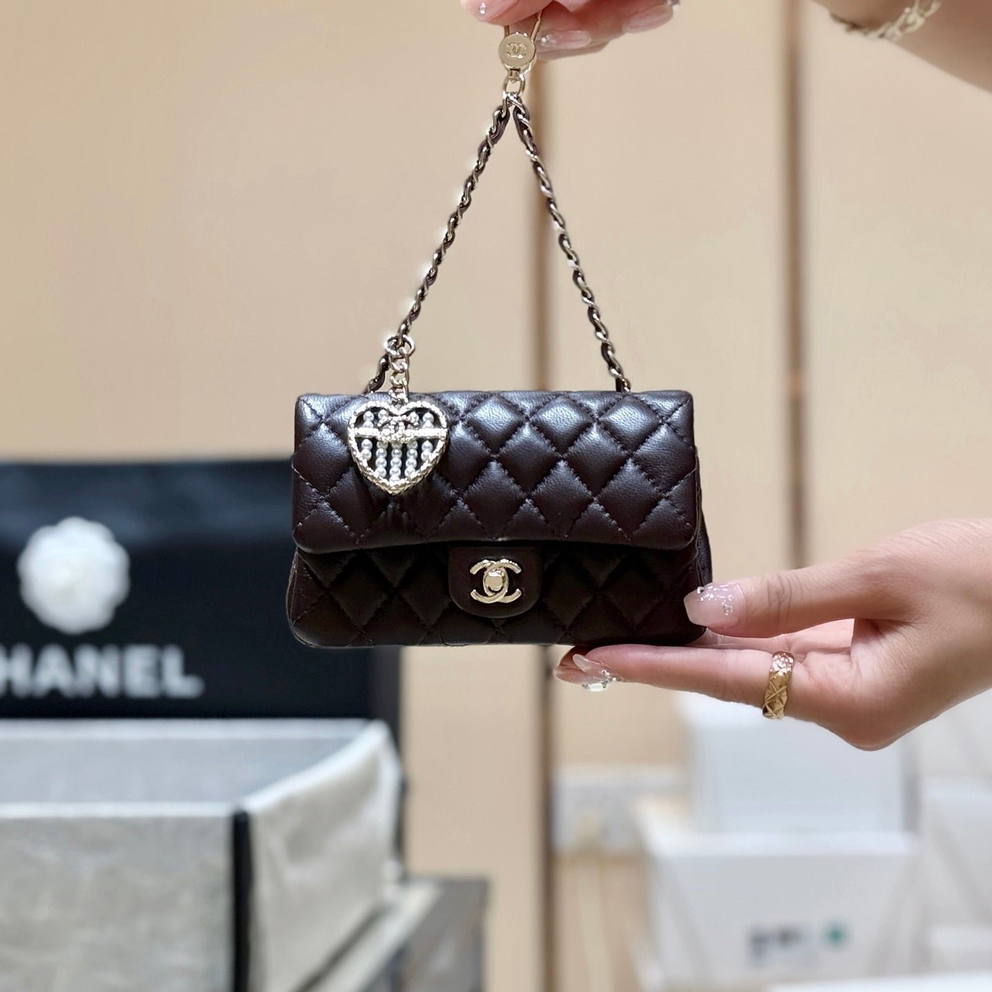 CHANEL 25S FLAP CHARM BAG 13 IN CHOCOLATE BROWN LAMBSKIN - Image 8