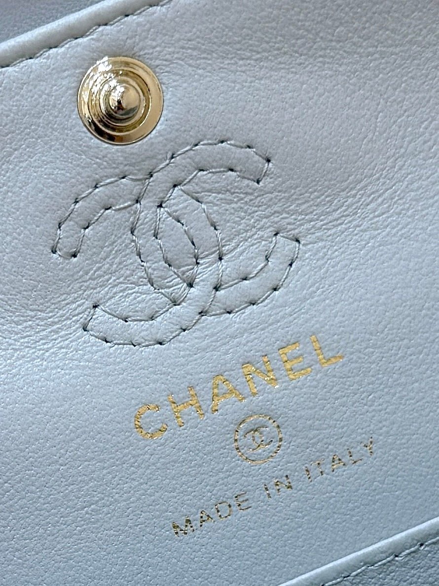 CHANEL 25S FLAP CHARM BAG 13 IN SKY BLUE LAMBSKIN - Image 9