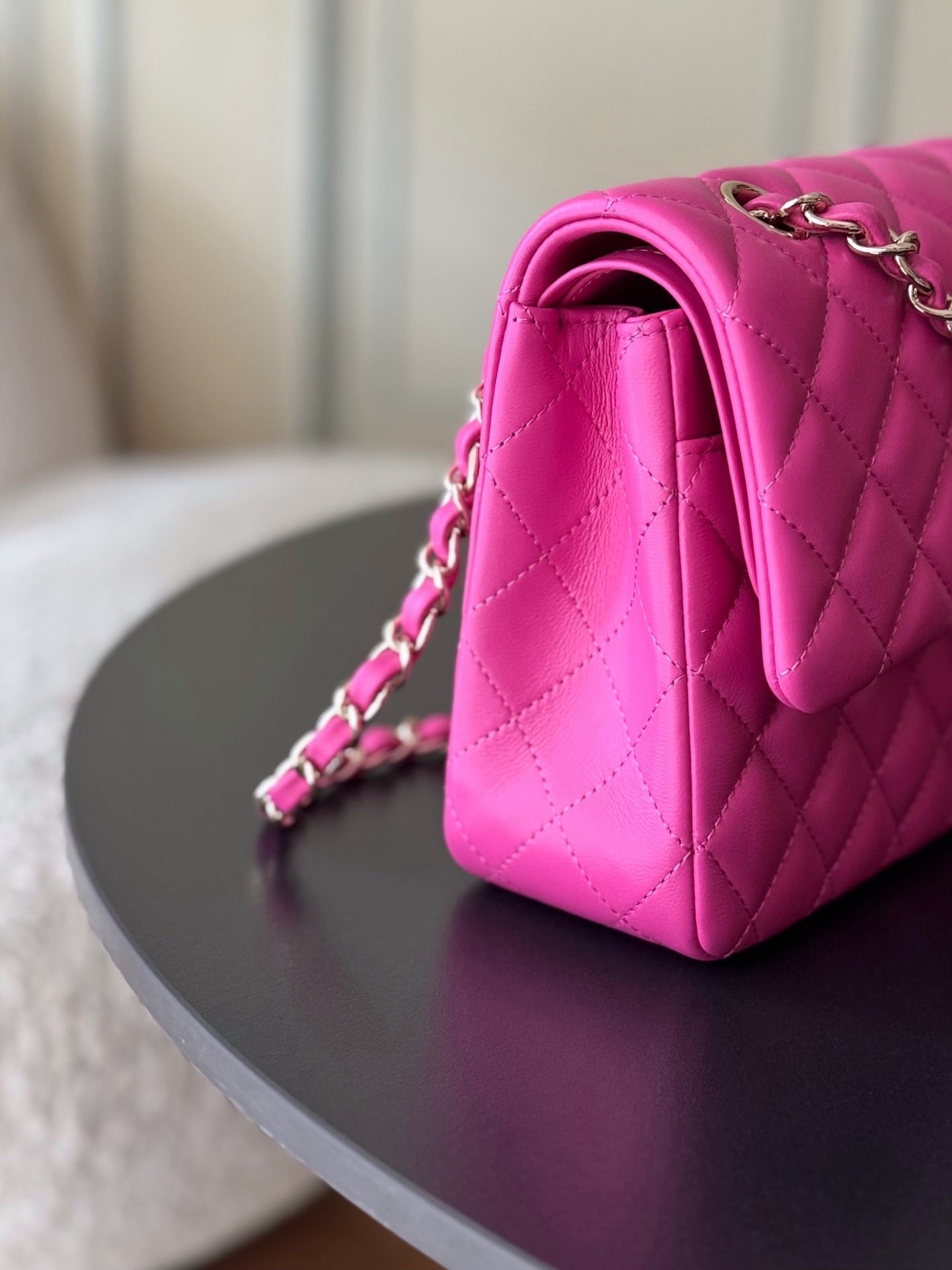 CHANEL 25S CLASSIC FLAP BAG 25 CM IN PINK LAMBSKIN WITH GOLD HARDWARE - Image 3