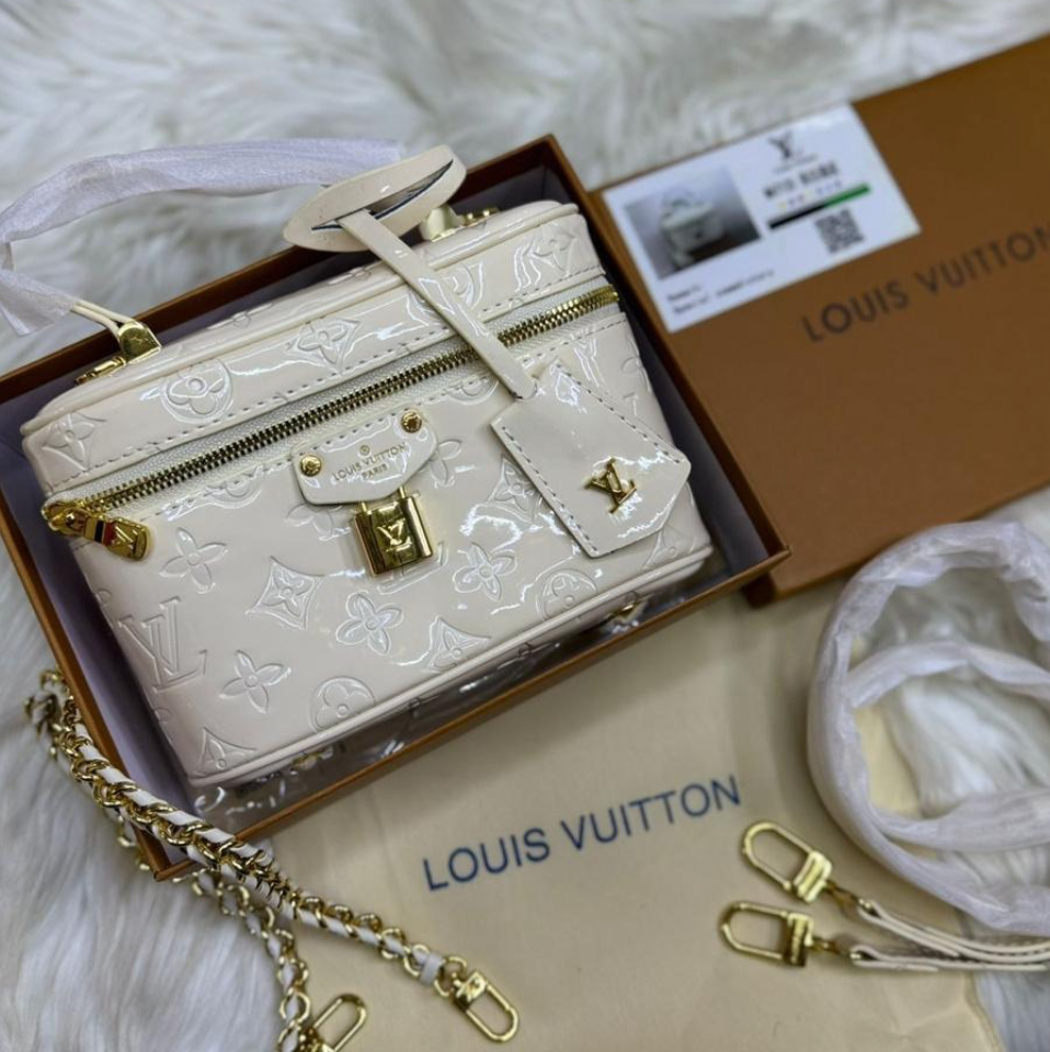 Heavenly White 18cm Luxury Iconic Designer Bag