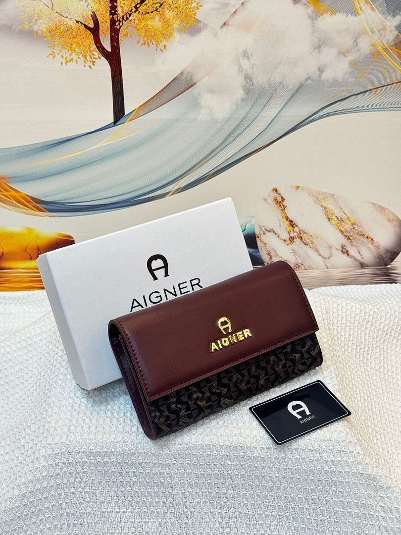 aigner-037-clutch-bag-coffee-brown-19-cm-1.jpg Aigner 037 Clutch Bag – Coffee Brown, 19 cm - Image 1