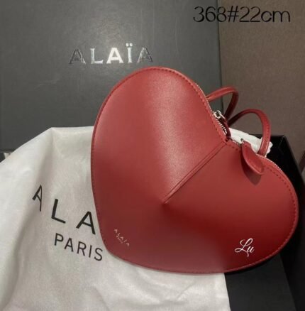 Alaïa 368 Top Handle Bag – Red, 22 cm