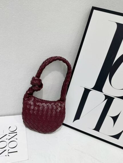 Bottega Veneta 9910-3 Mini Bag – Burgundy, 19 cm
